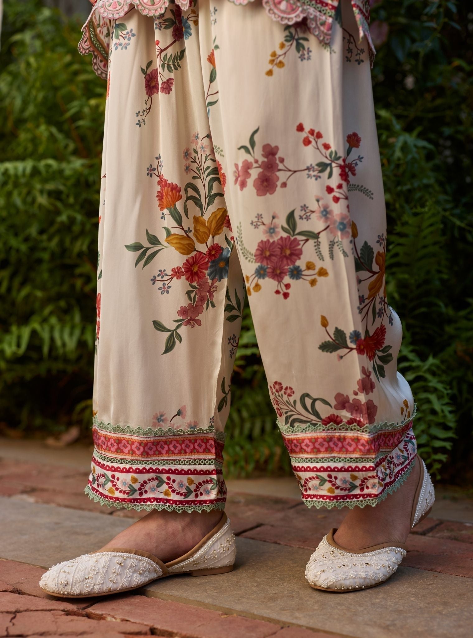Kena Cupro Satin Mustard Kurta Set