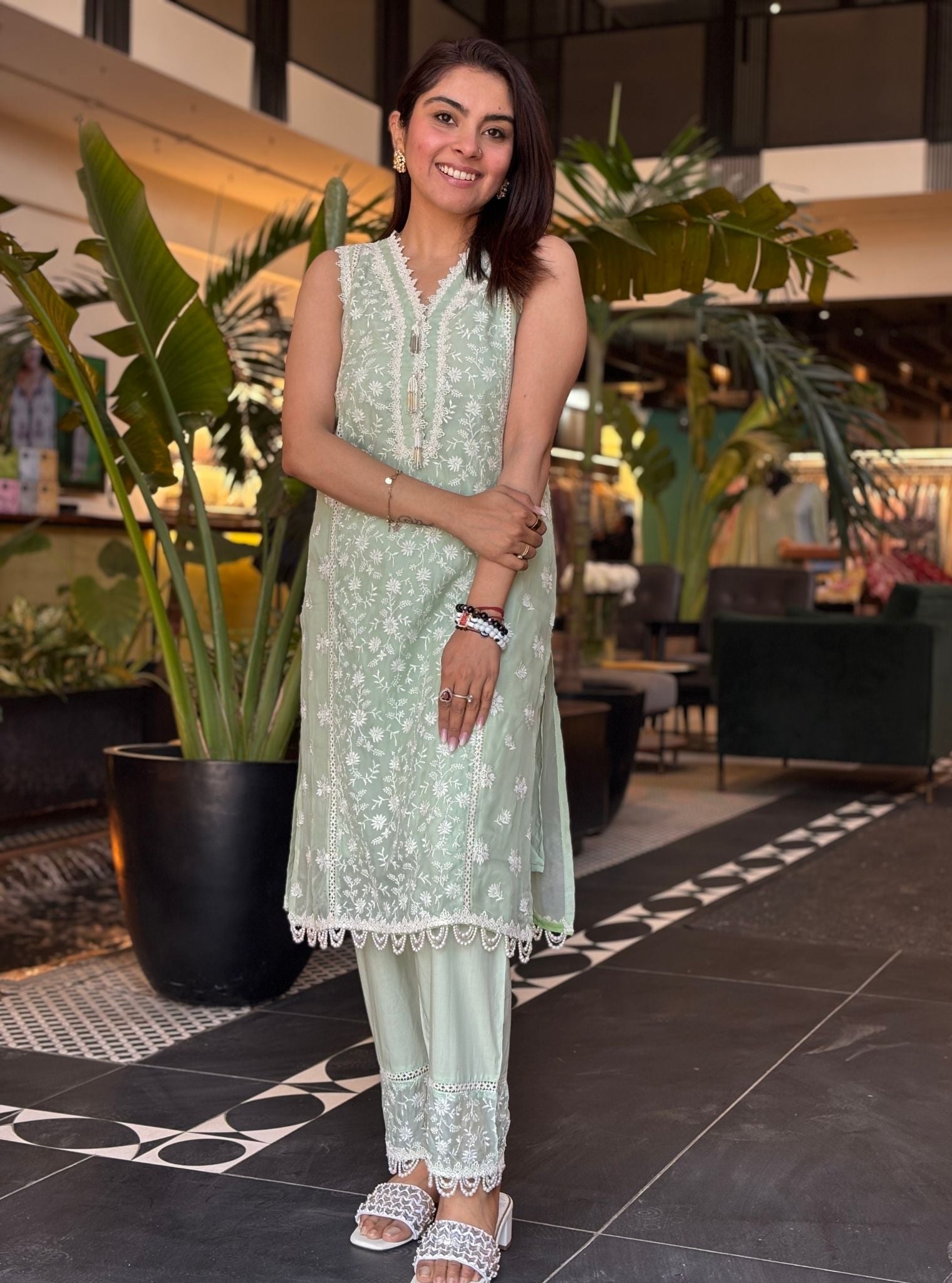 Cassandra Organza Green Kurta Set