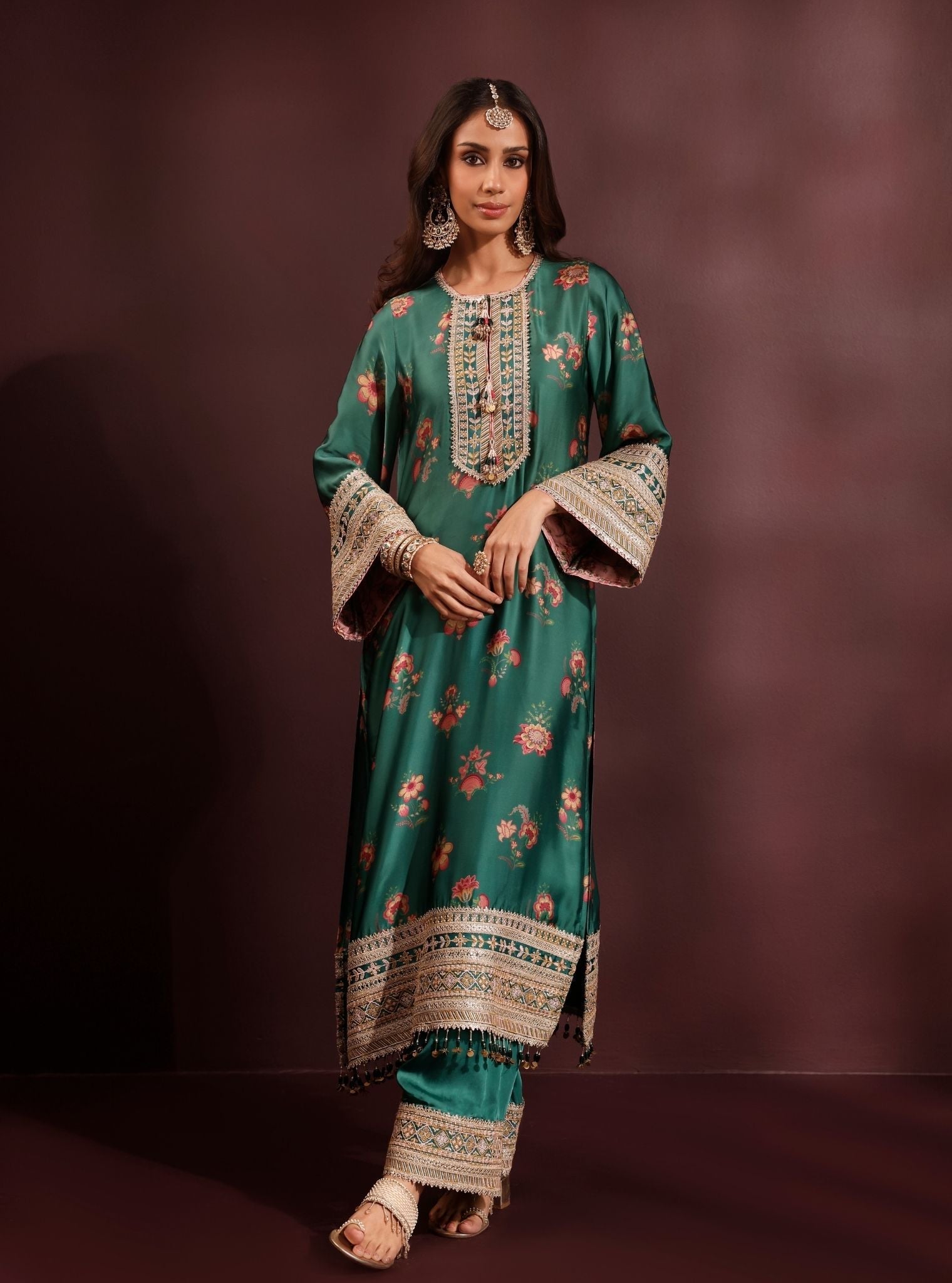 Ovia Cupro Satin Printed Emerald Green Kurta & Pant Set