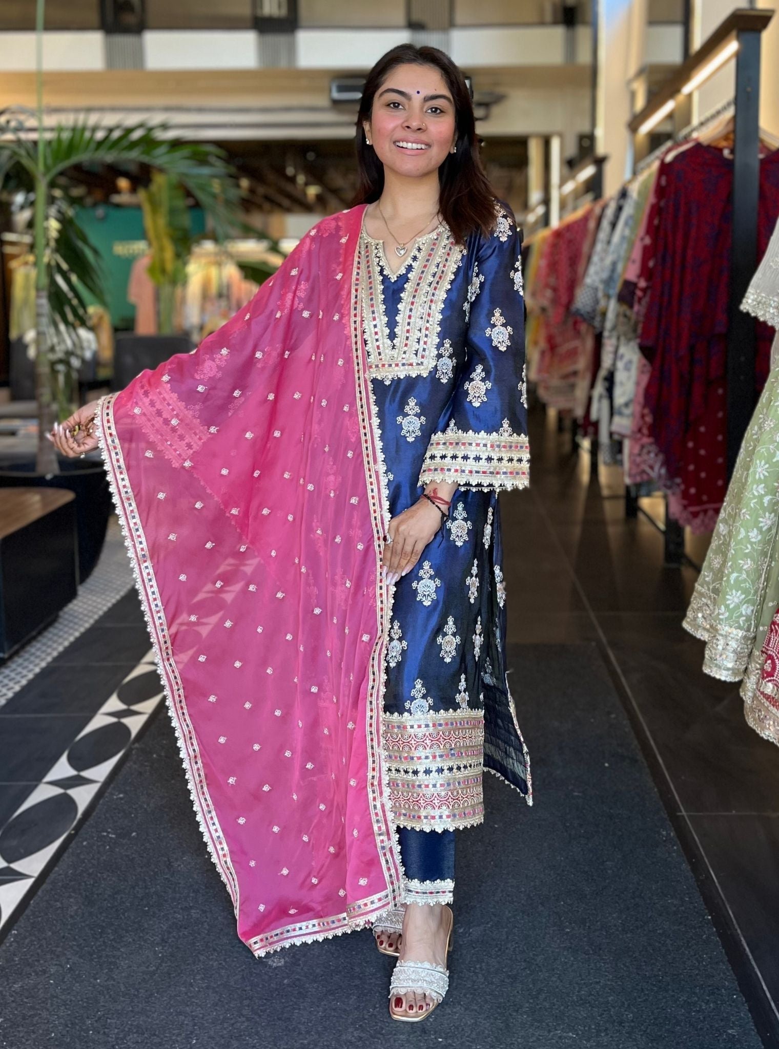 Mitthi Luxe Tissue Navy Kurta Set