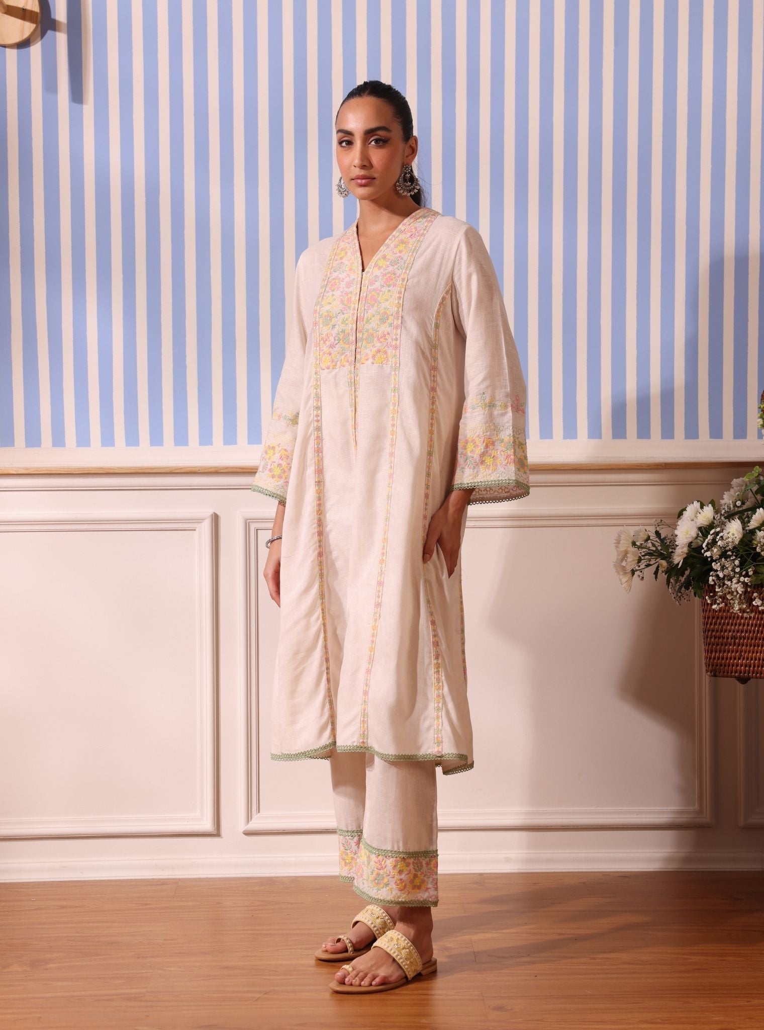 Siti Linen White Kurta Set