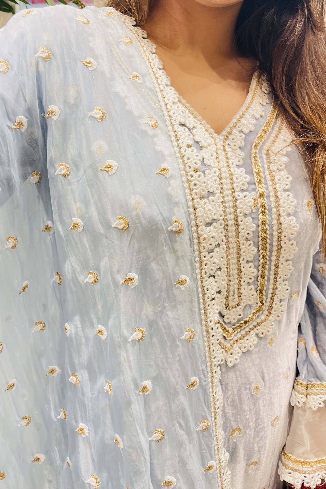 Eliza Velvet Blue Kurta Set