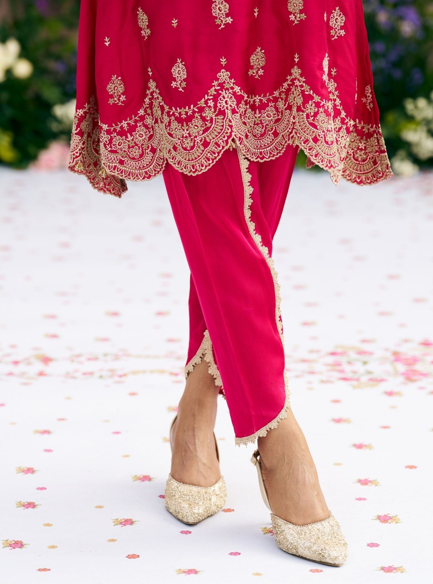 Phulkari Cupro Satin Rani Pink Kurta Set