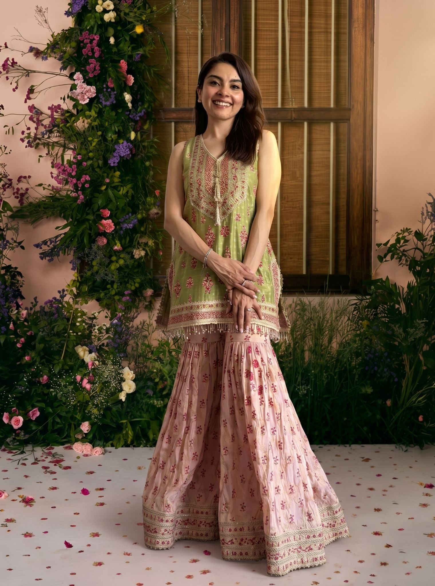 Dali Banarasi Green Kurta with Garara