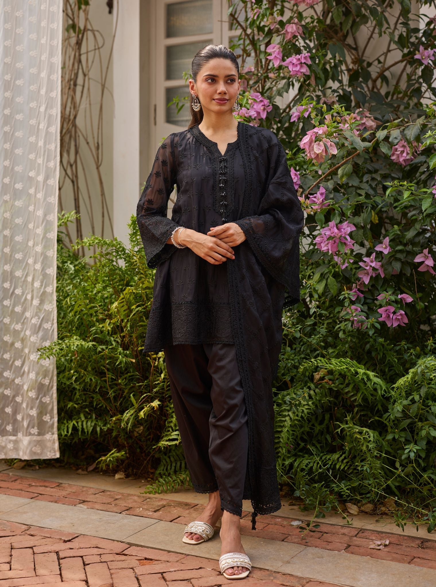 Taroa Organza Black Kurta Set