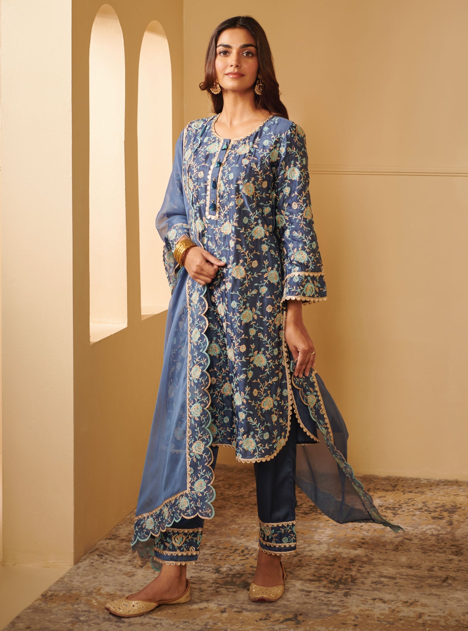 Apti Cupro Silk Blue Kurta Set