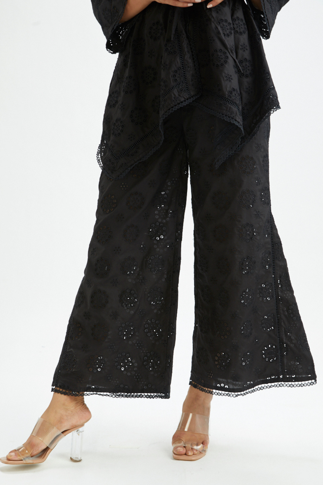 Papillon Supima Cotton Black Top Set