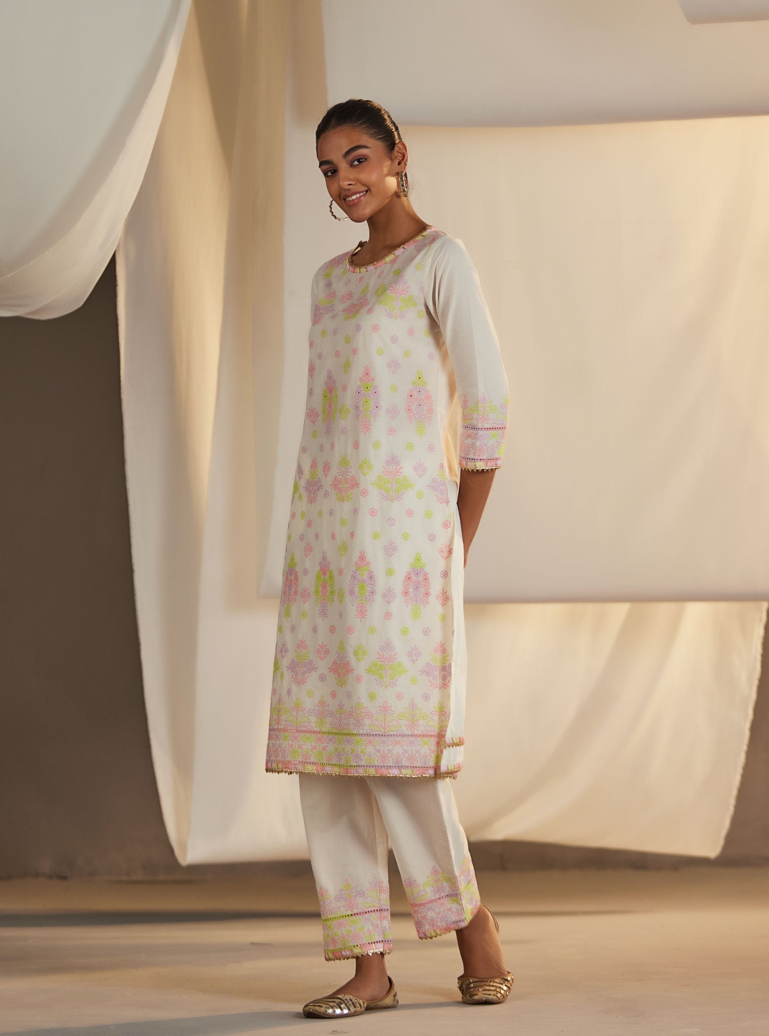 Zahava Supima Cotton Off White/Lilac Kurta Set