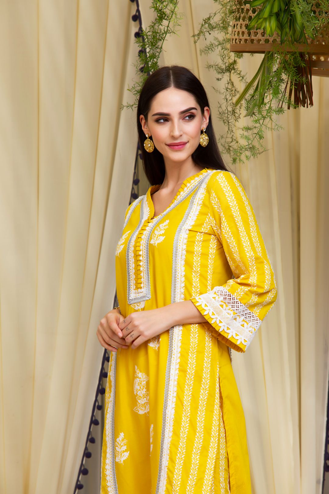 Mulmul Cotton Amelia Kurta With Amelia Pyajama
