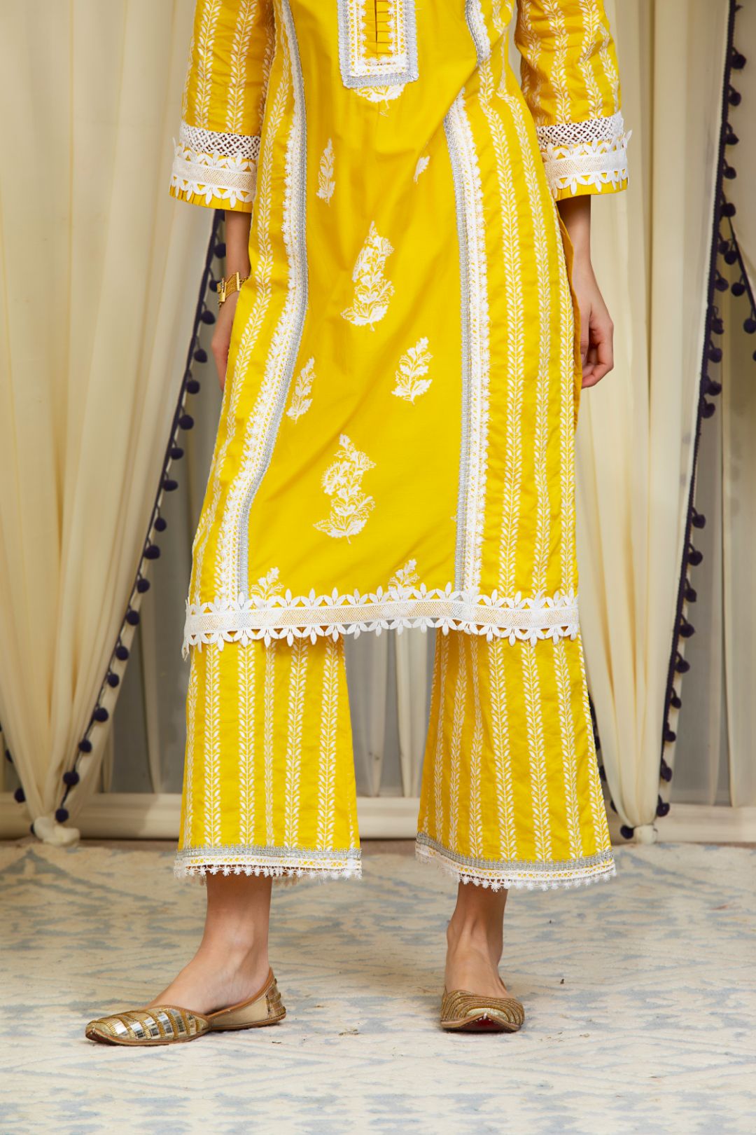 Mulmul Cotton Amelia Kurta With Amelia Pyajama