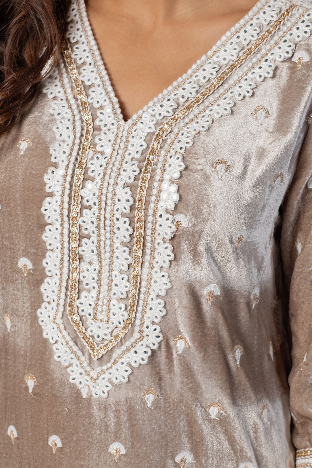 Eliza Velvet Grey Kurta Set