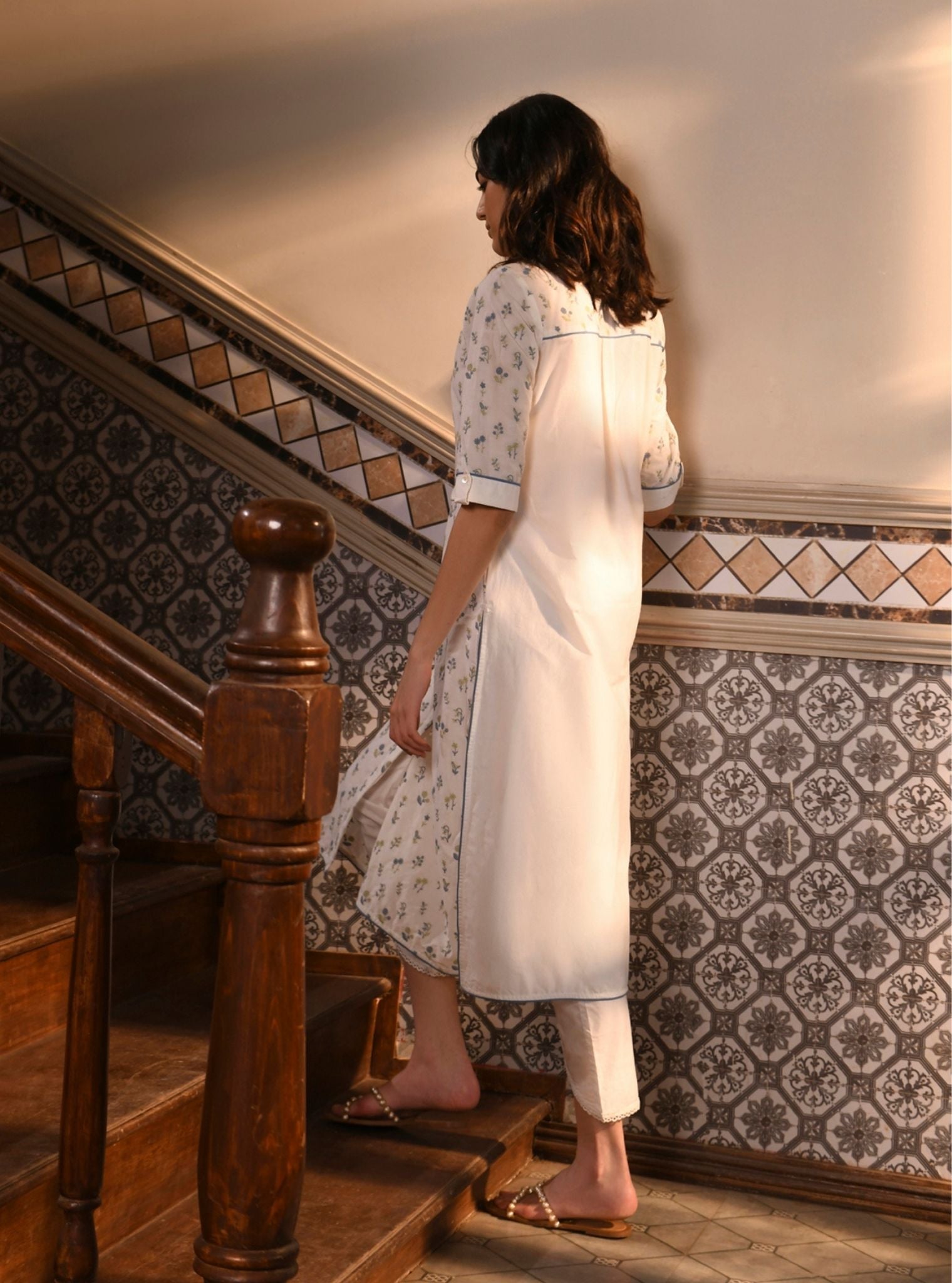 Mahin Cotton White Kurta With Inverted V Hem Pant