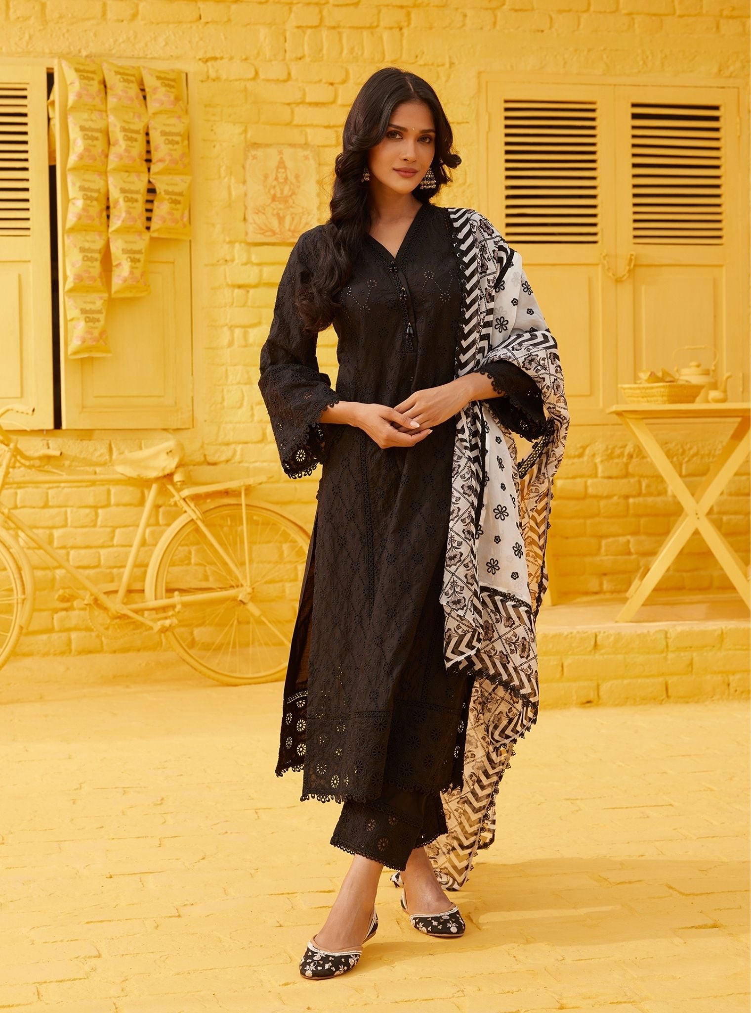 Mulmul Cotton Asti Black Kurta With Mulmul Cotton Asti Black Pant