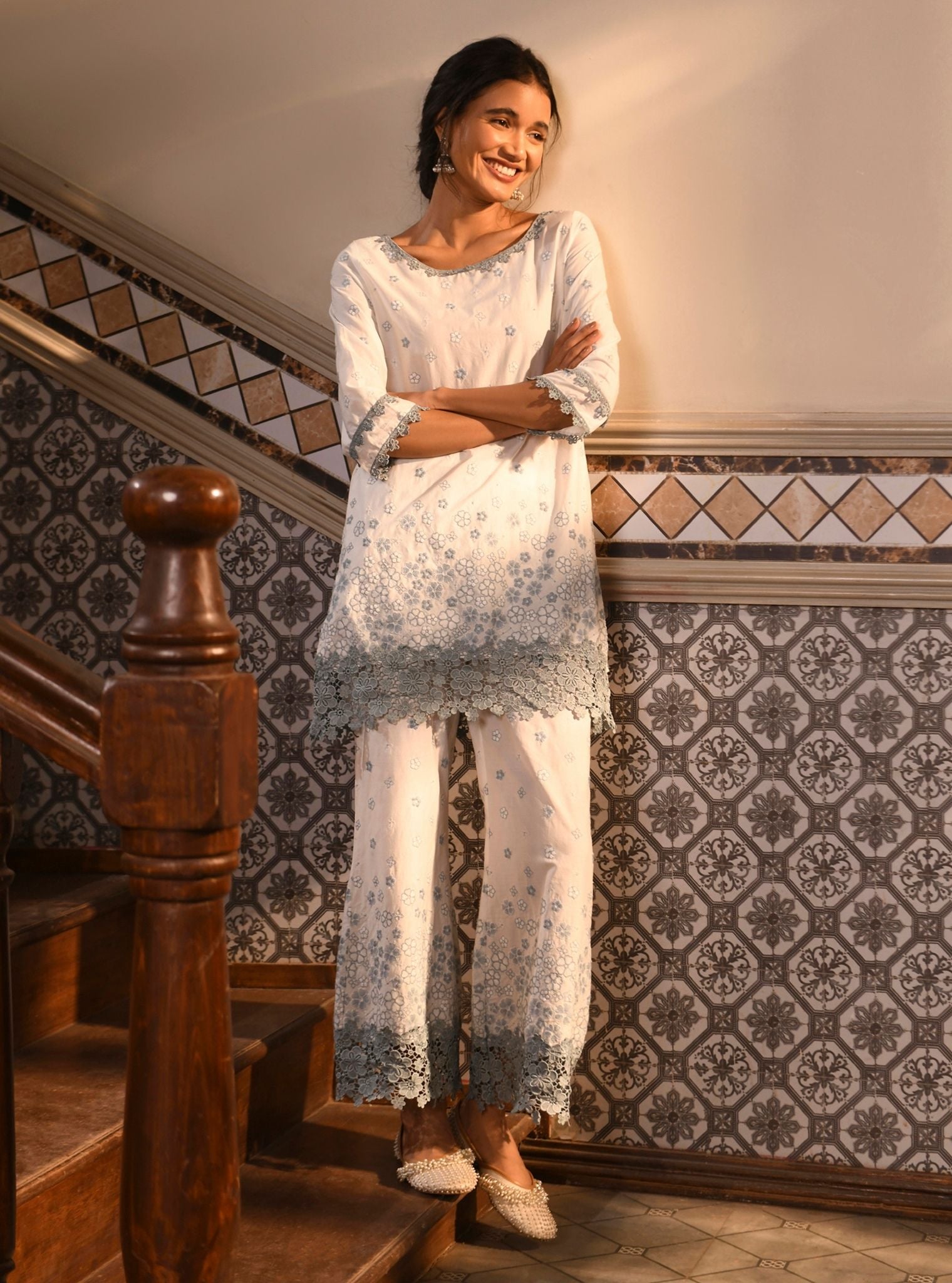 Mulmul Cotton Amiya White Kurta With Mulmul Cotton Amiya White Pant