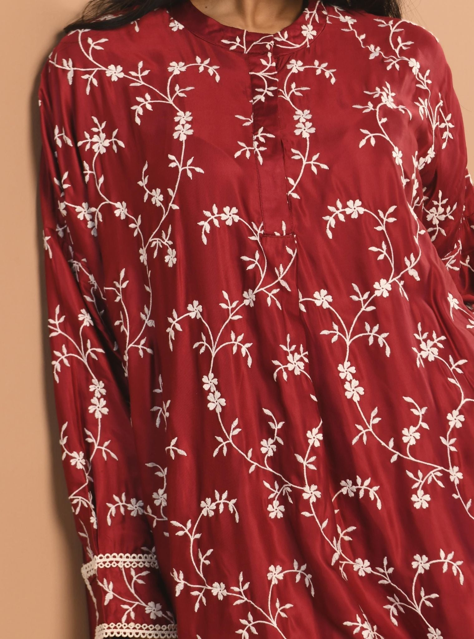 Pheme Cupro Wine Top