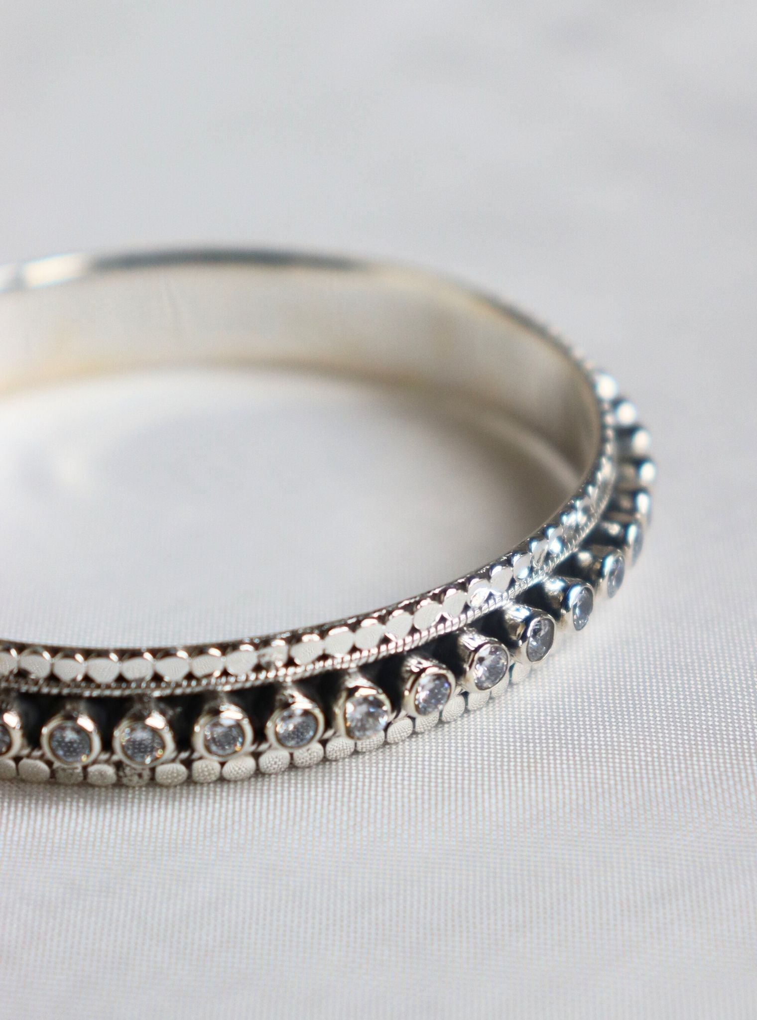 Pure Silver Jivika Bangle