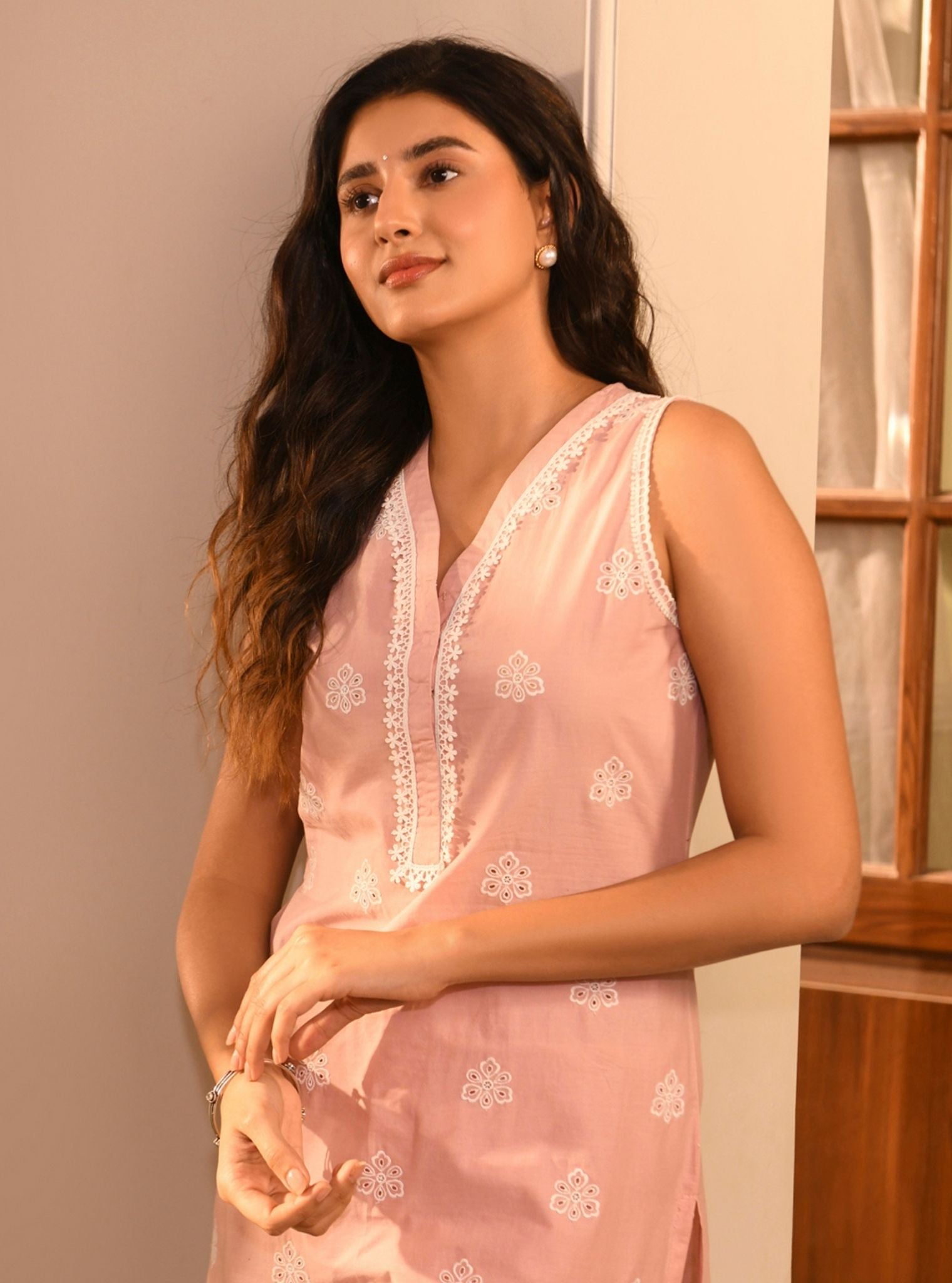 Mulmul Cotton Tesni Light Pink Kurta With Mulmul Cotton Tesni Light Pink Pant