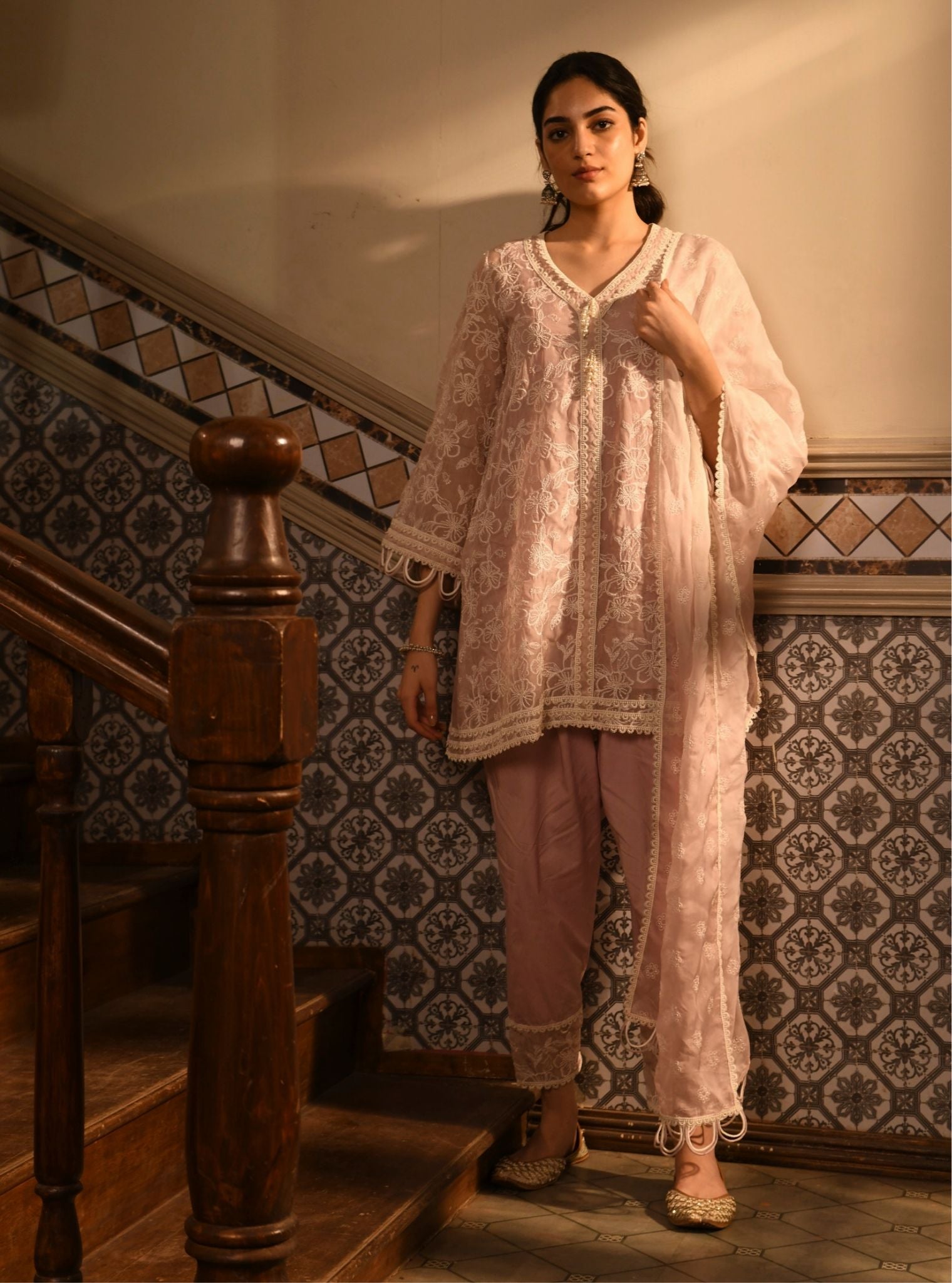 Mulmul Organza Alma Dusty Pink Kurta With Mulmul Cotton Alma Dusty Pink Pant