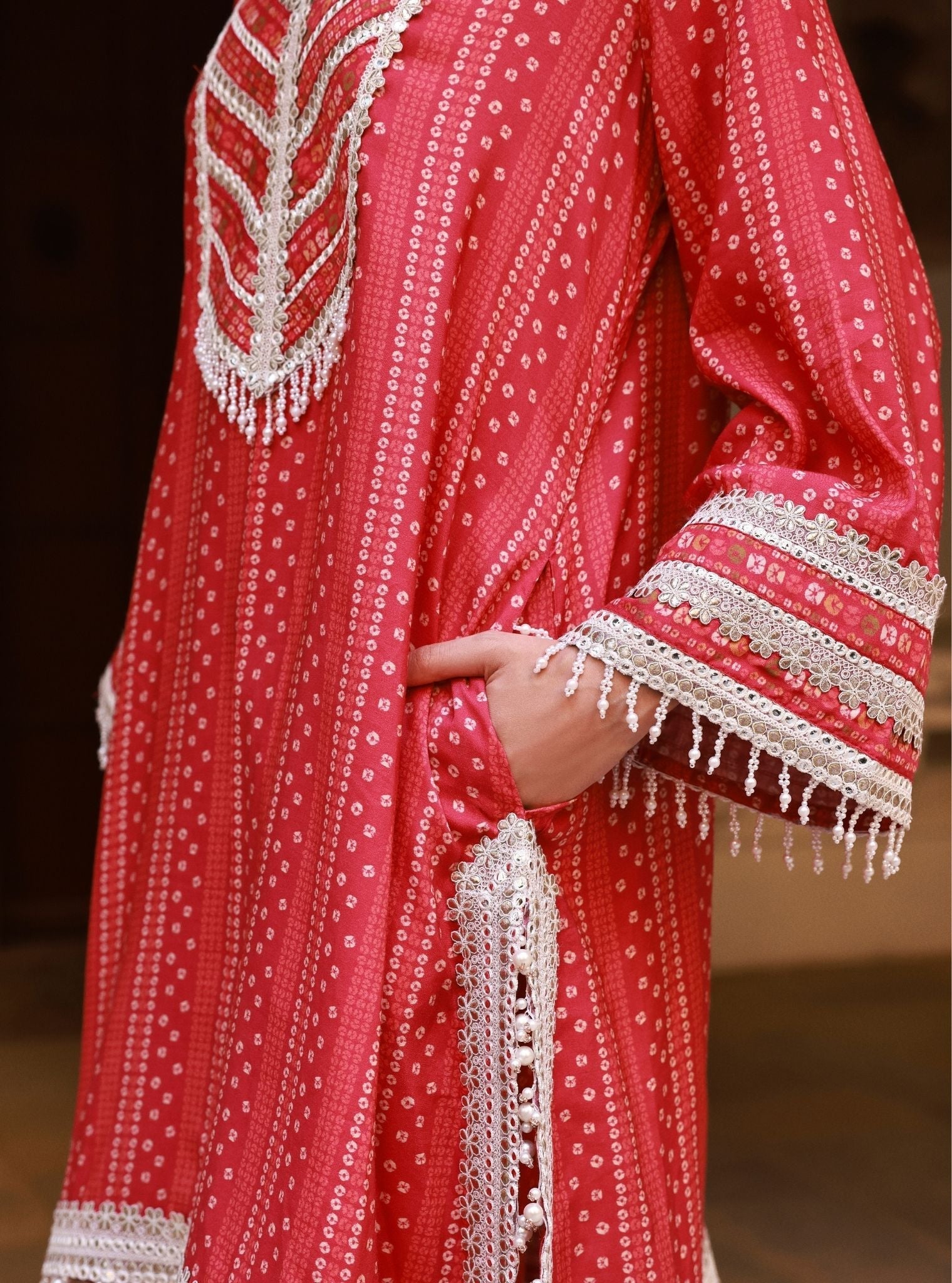 Vanera Fuschia Kurta Set