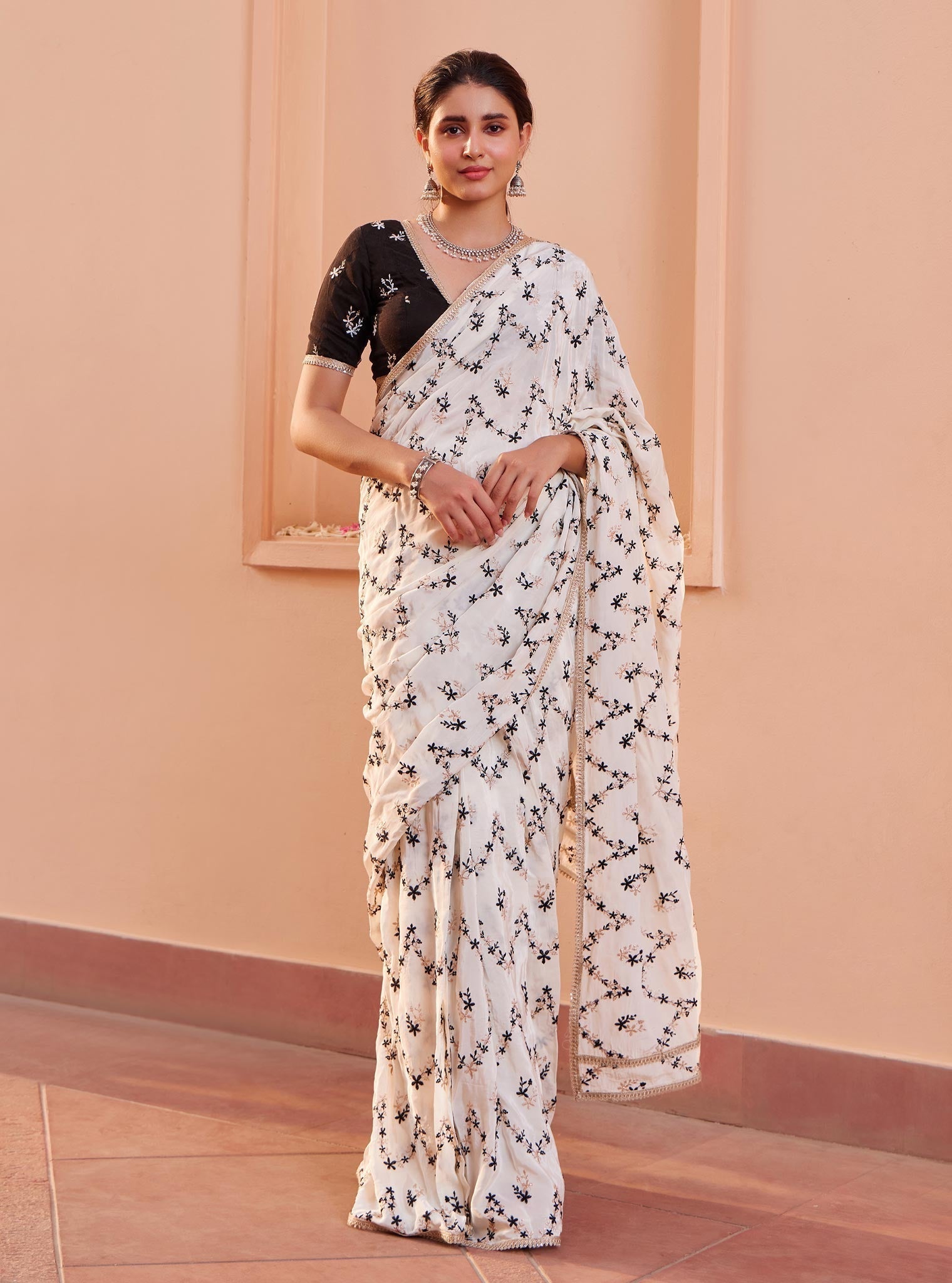 Tavisi Crepe Off White Pre-Stitched Saree
