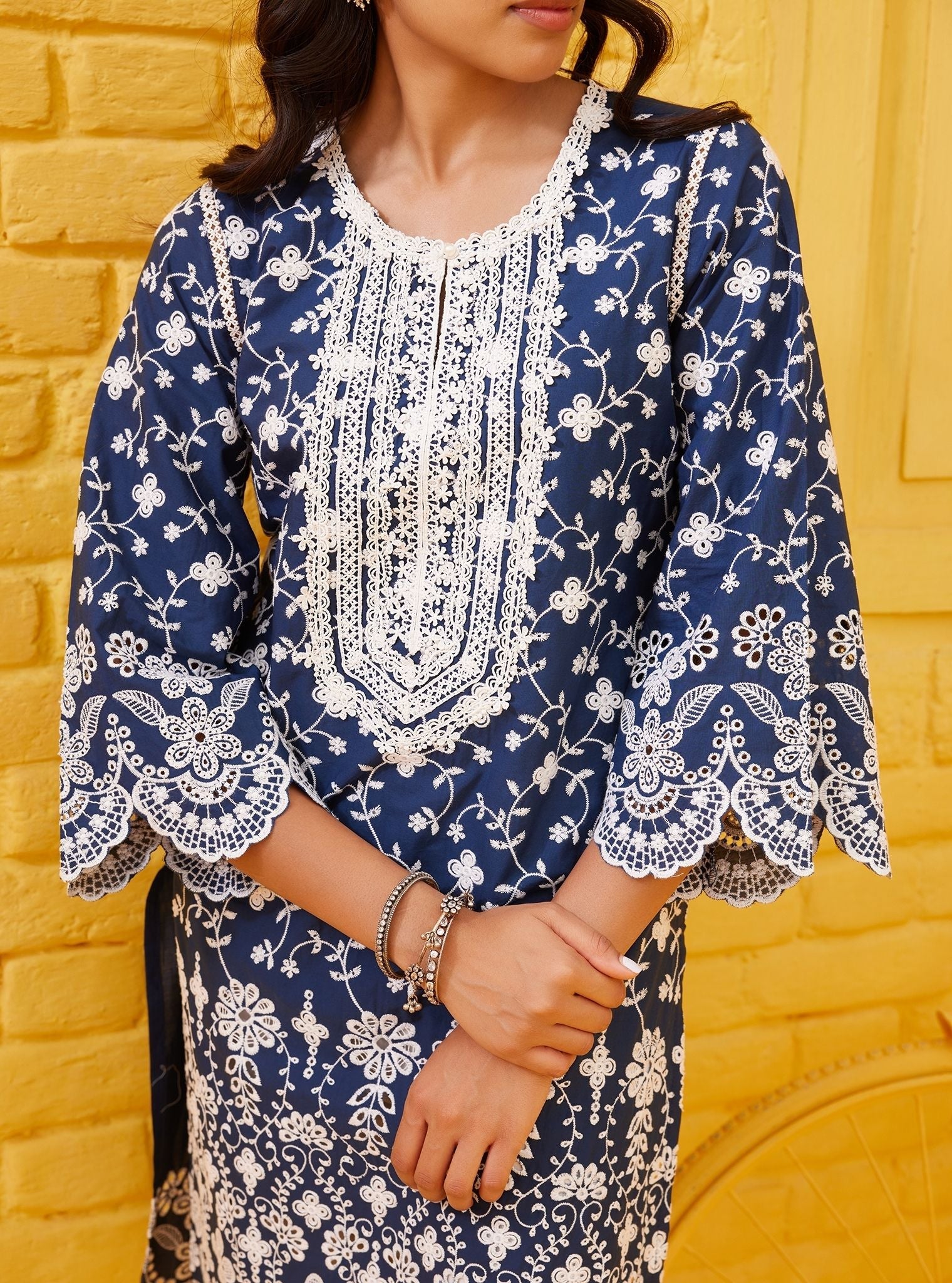 Mulmul Cotton Gauri Navy Kurta