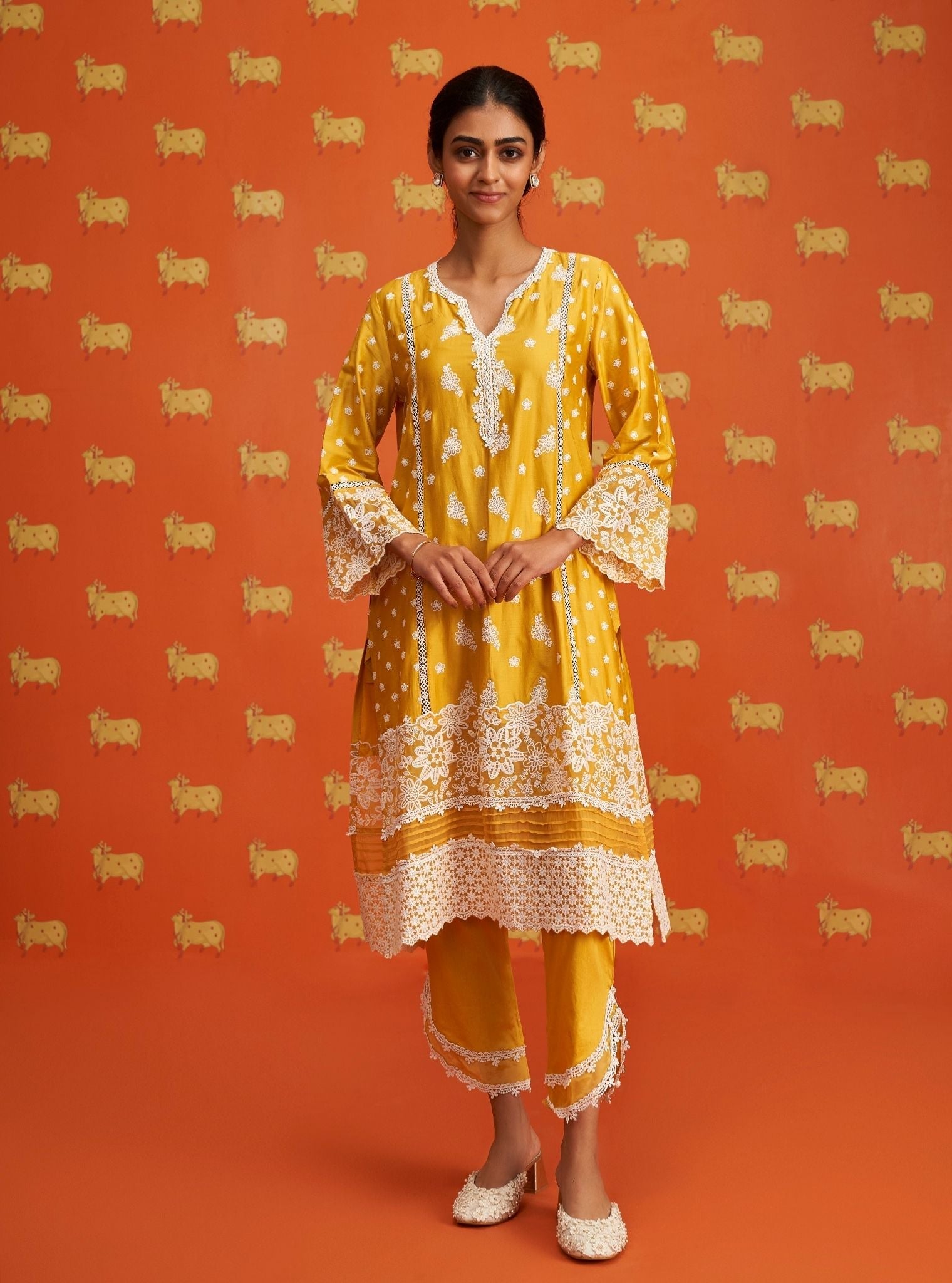 Mulmul Pima Satin Piti Yellow Kurta With Mulmul Pima Satin Piti Yellow Pant