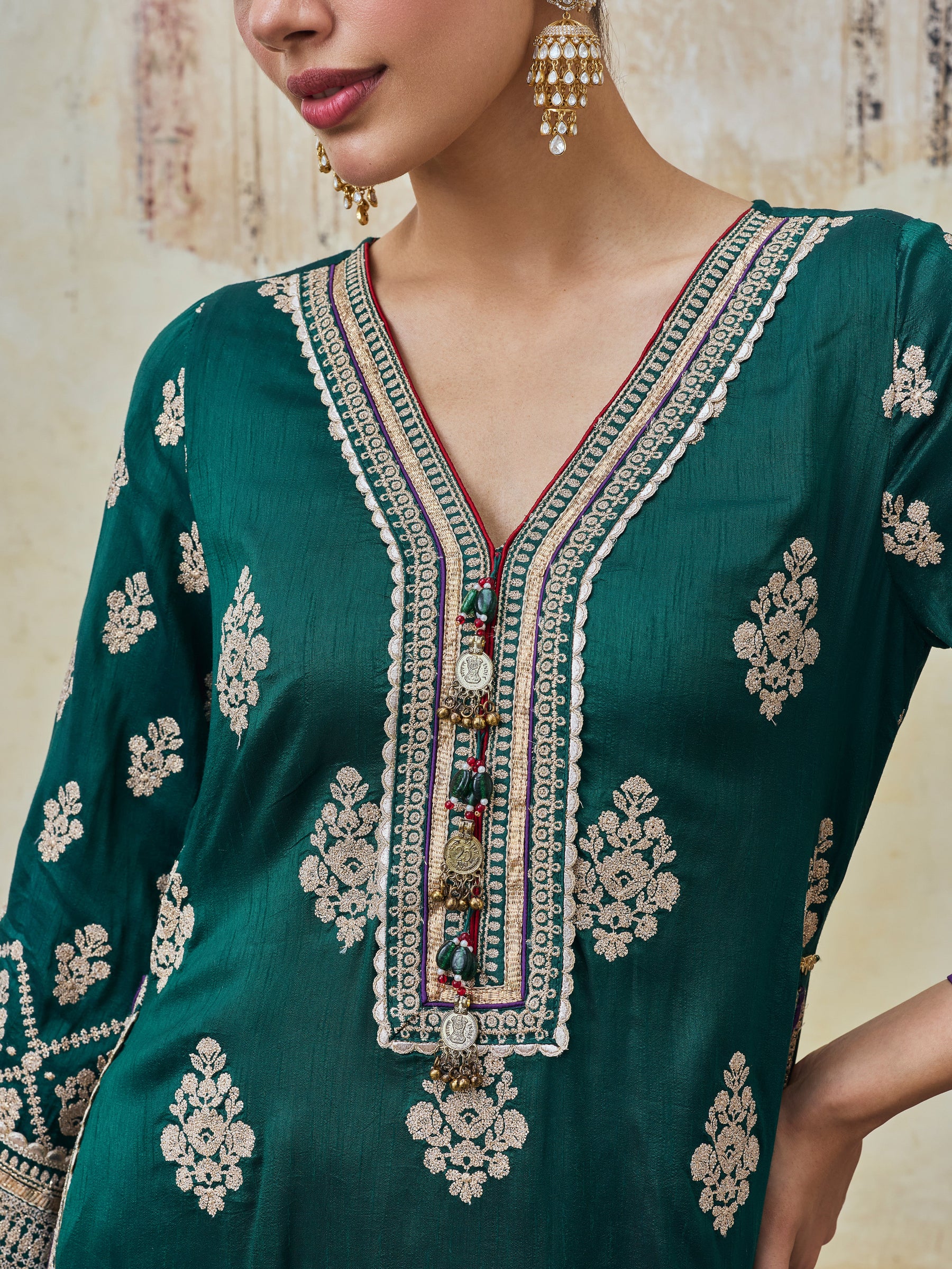 Bairi Bemberg Raw Silk Emerald Green Kurta Set
