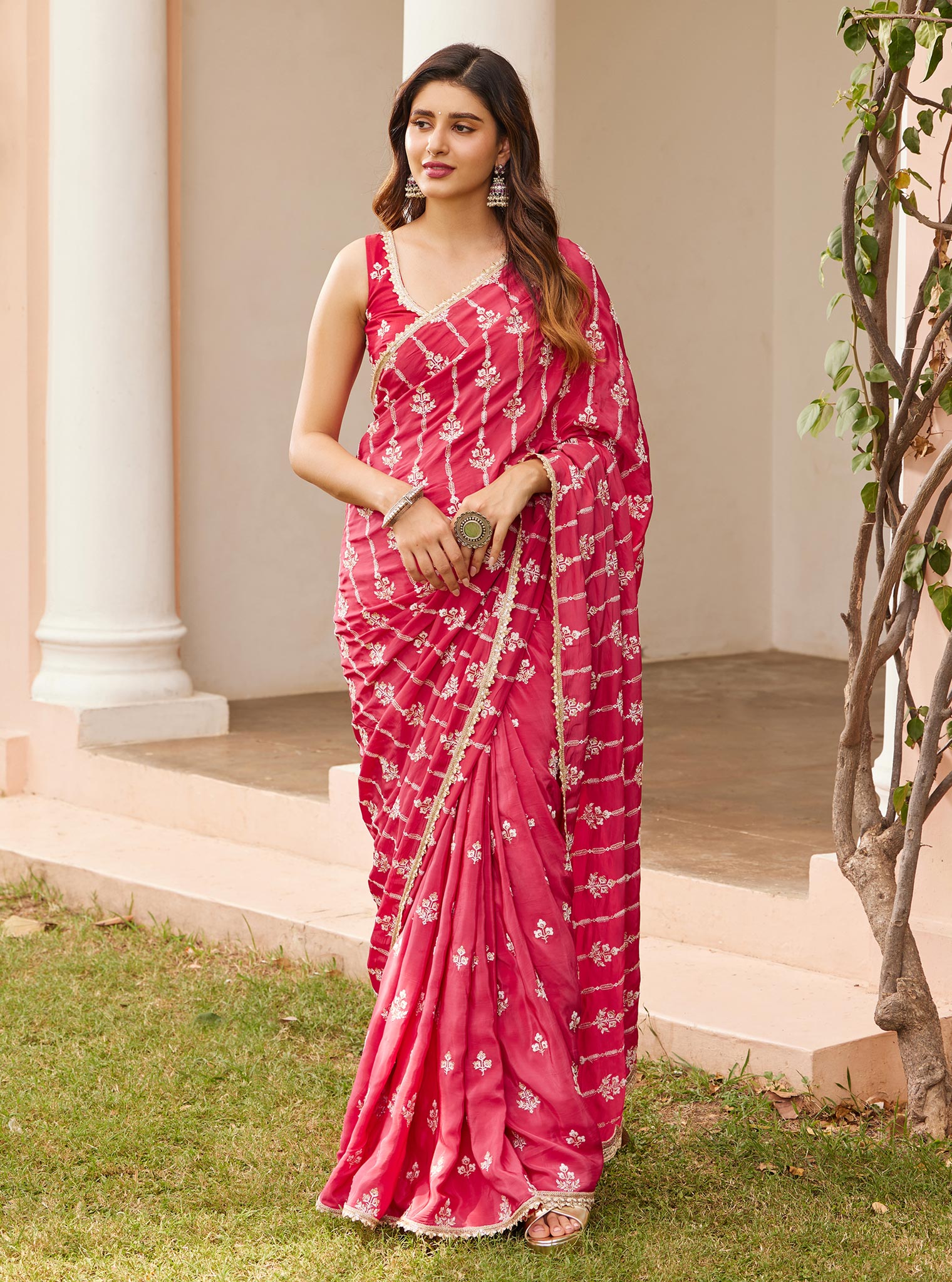 Dayika Crepe Red Saree