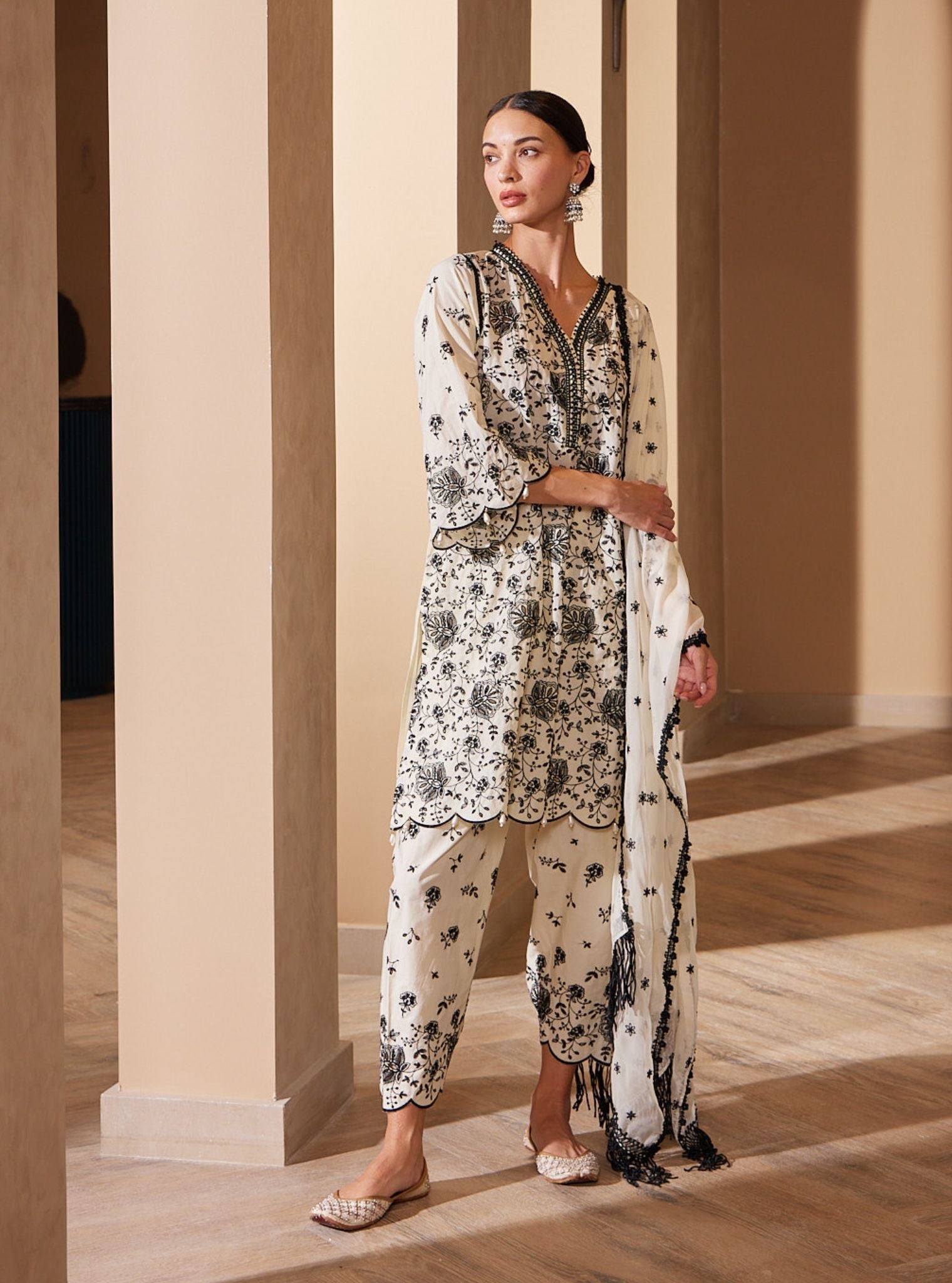 Mulmul Supima Cotton Norwich Off White Kurta