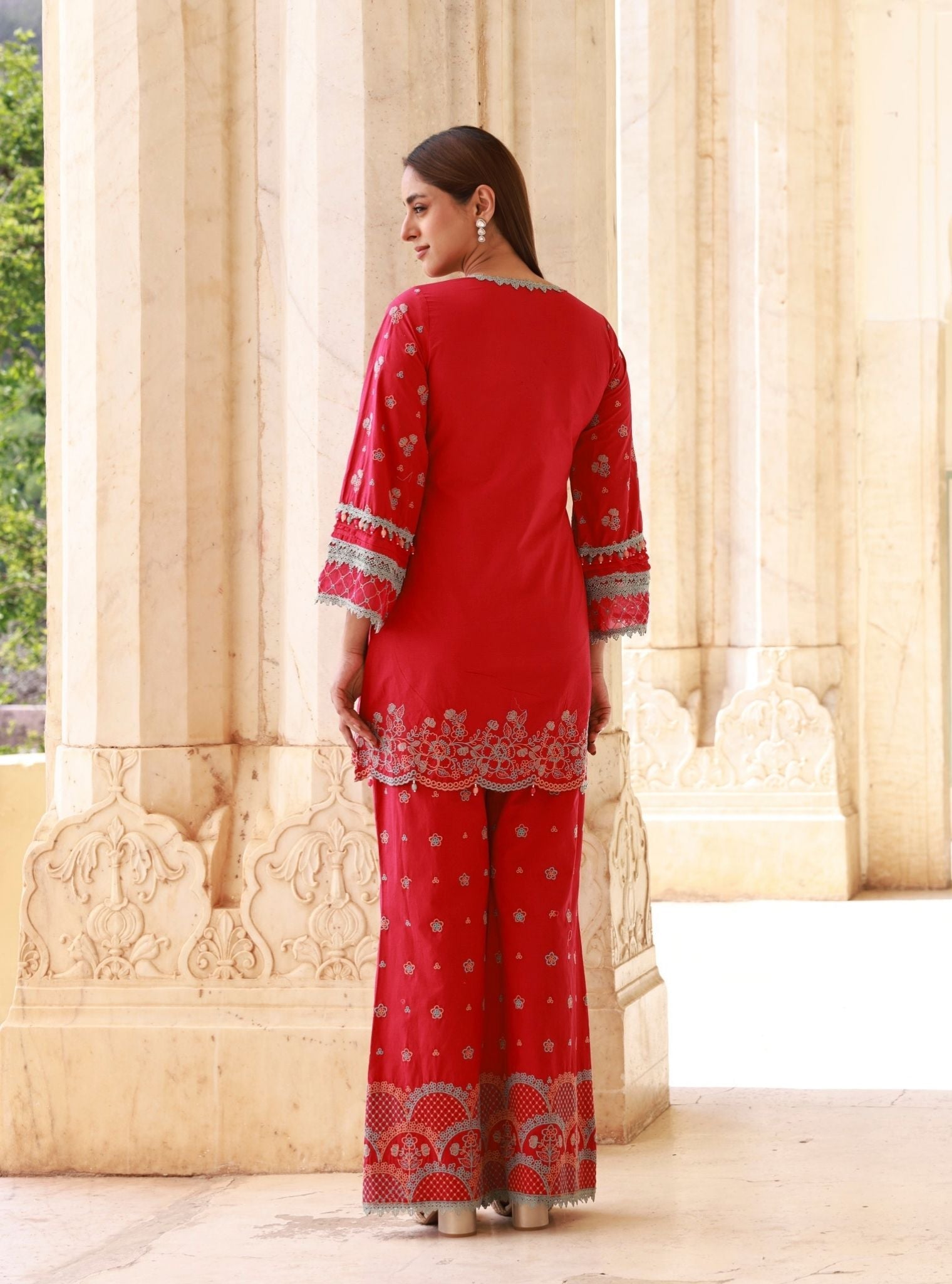 Kaveera Fuschia Kurta Set