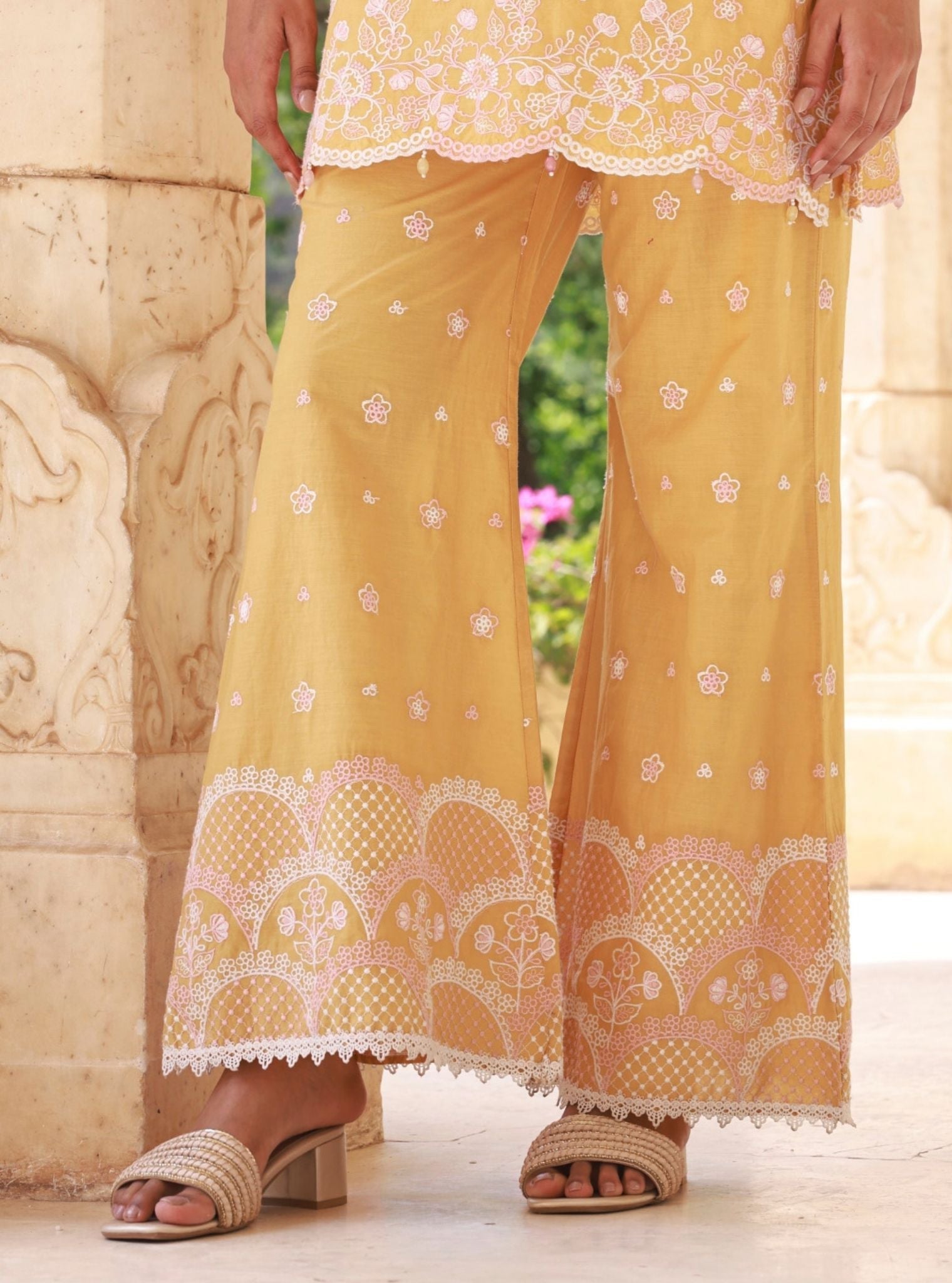 Kaveera Mustard Kurta Set