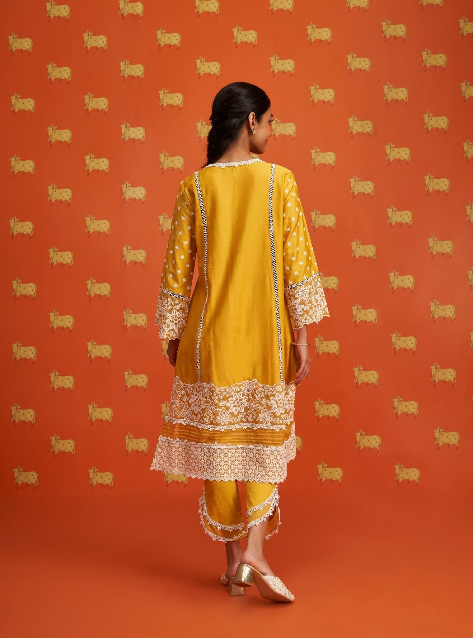 Mulmul Pima Satin Piti Yellow Kurta With Mulmul Pima Satin Piti Yellow Pant