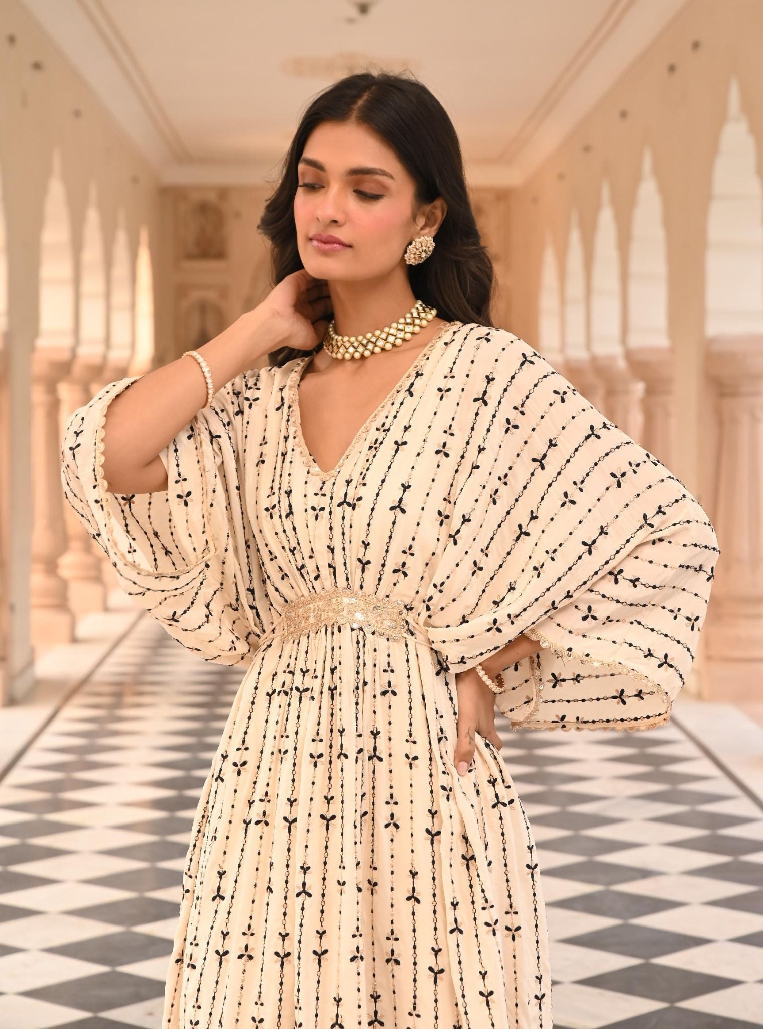 Gul Crepe Off White Kaftan