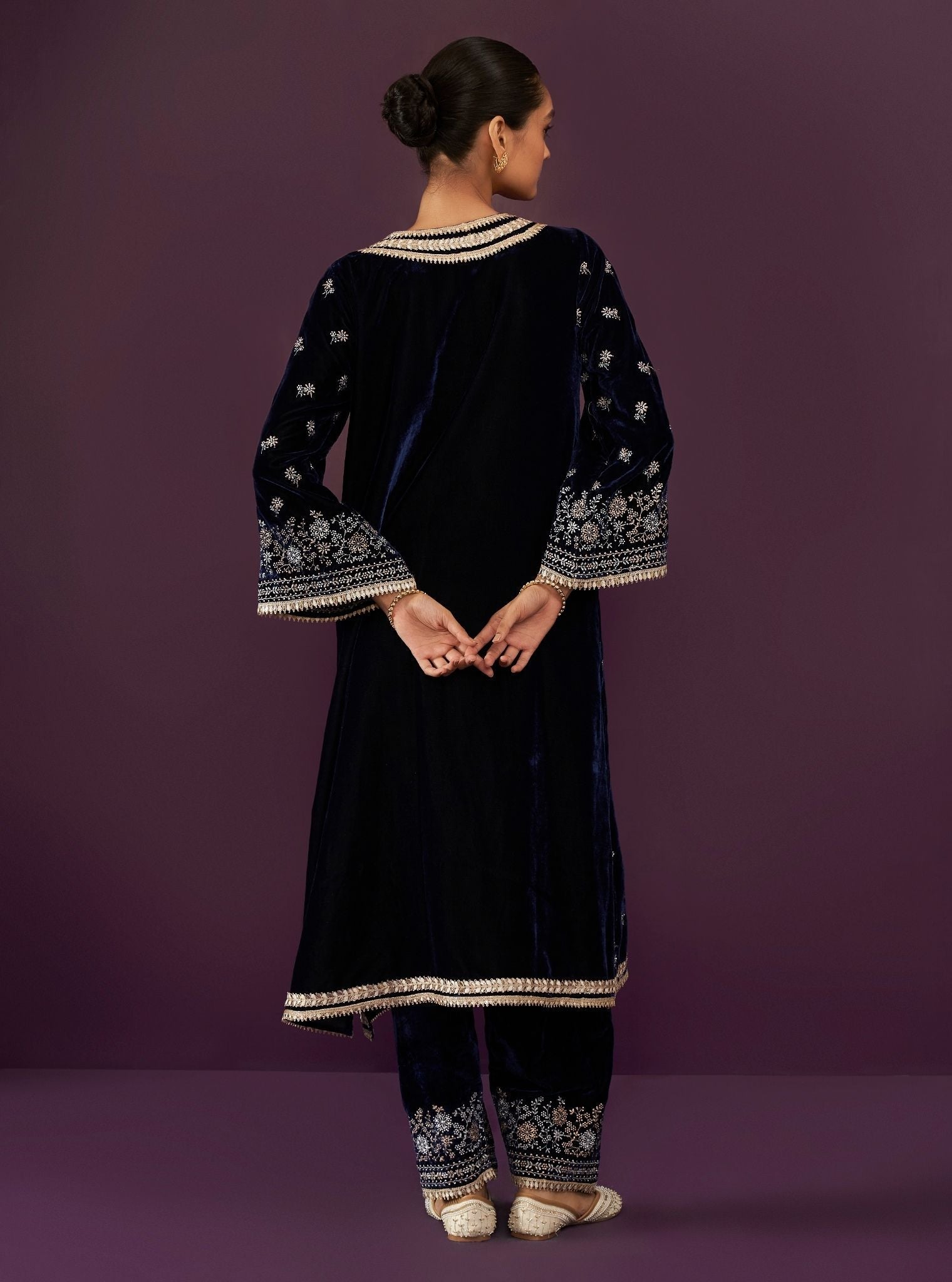 Mulmul Velvet Zia Navy Kurta With Mulmul Velvet Zia Navy Pant