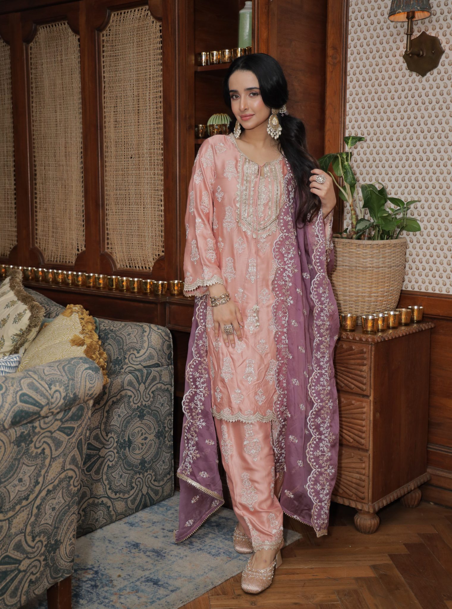 Mulmul Cupro Satin Intira Pink Kurta With Mulmil Cupro Satin Intira Pink Pant