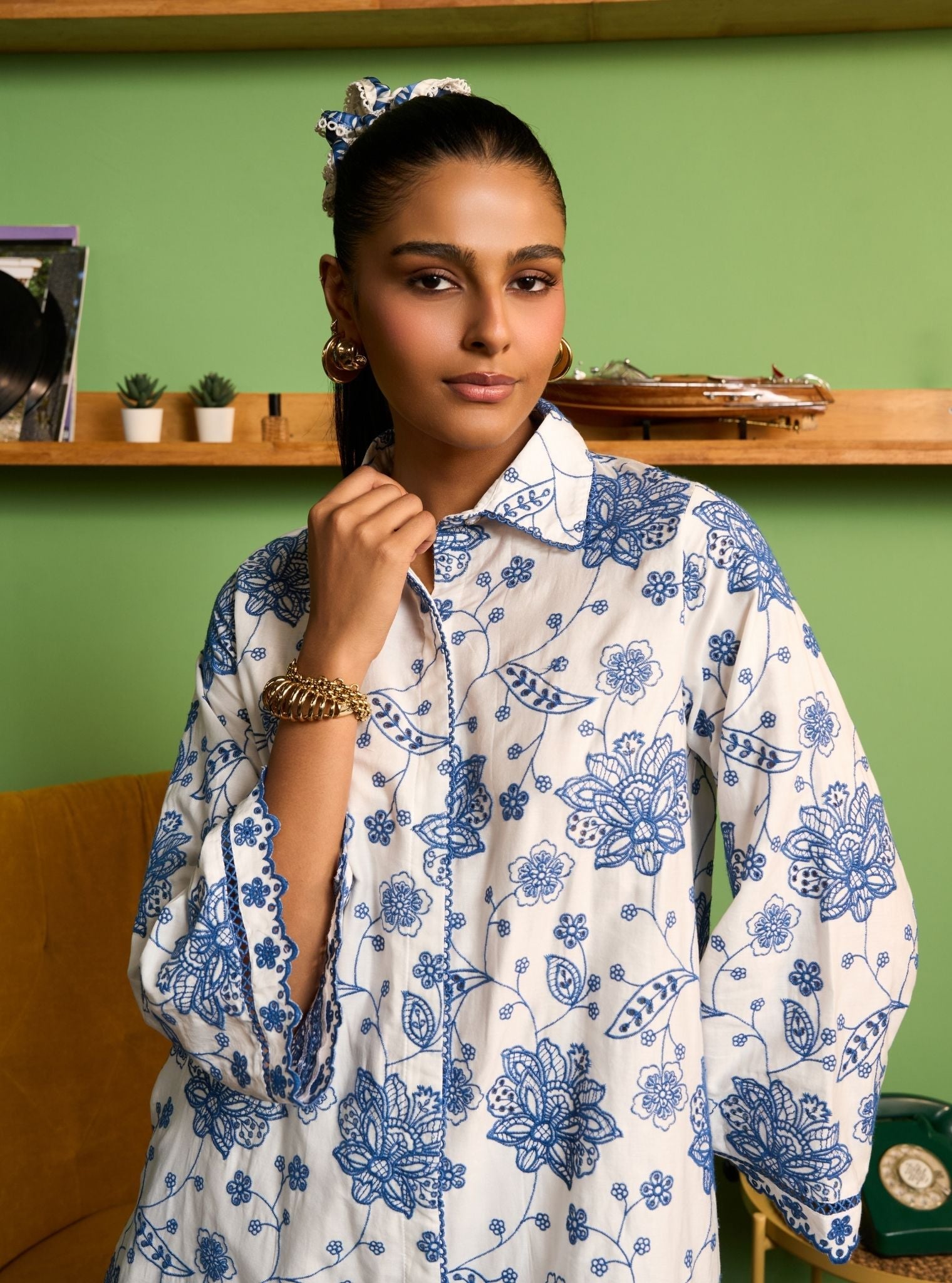 Ziri Pima Satin White Kurta Shirt Set