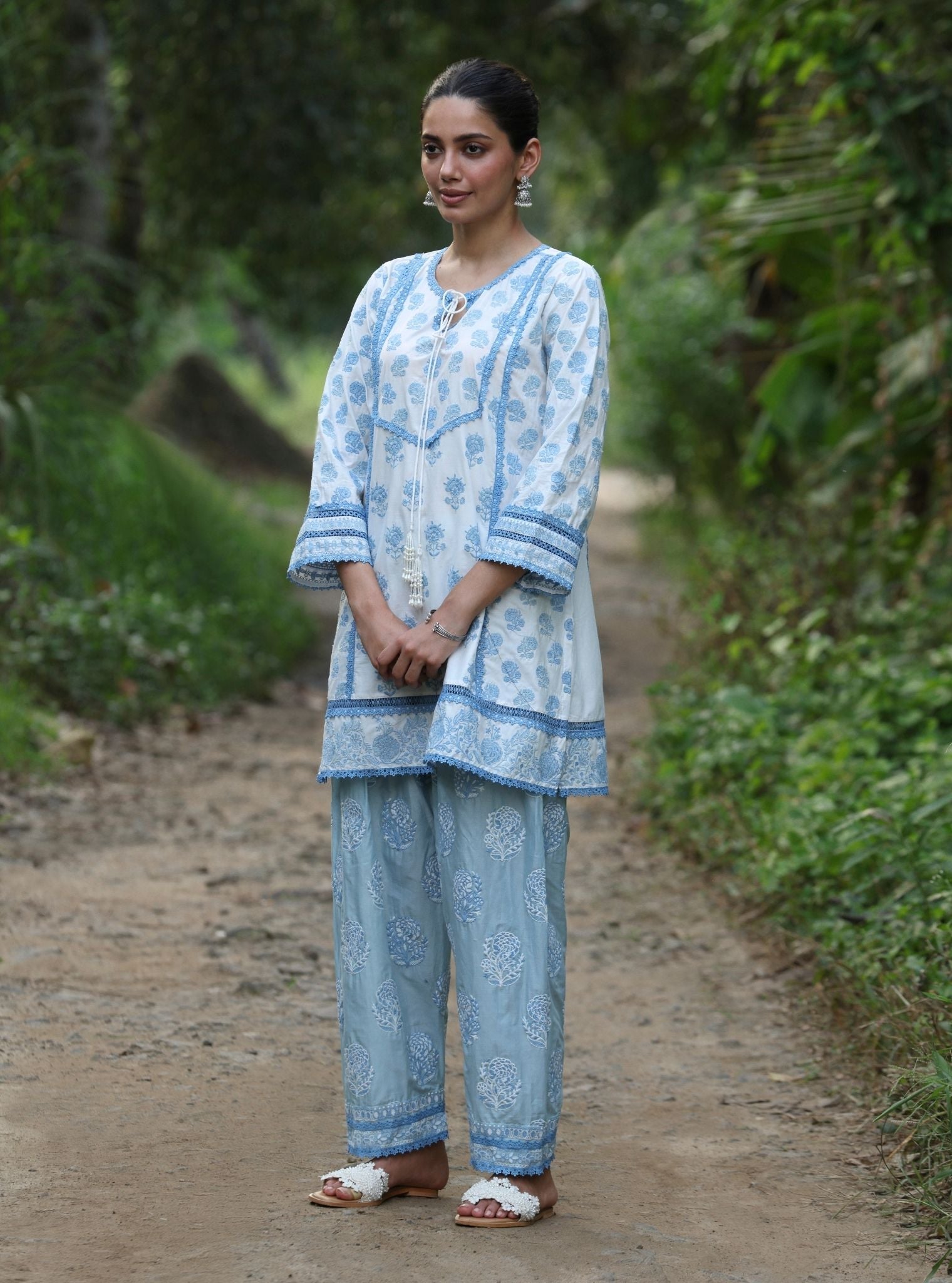 Alagi Supima Cotton White Kurta With Farshi Salwar