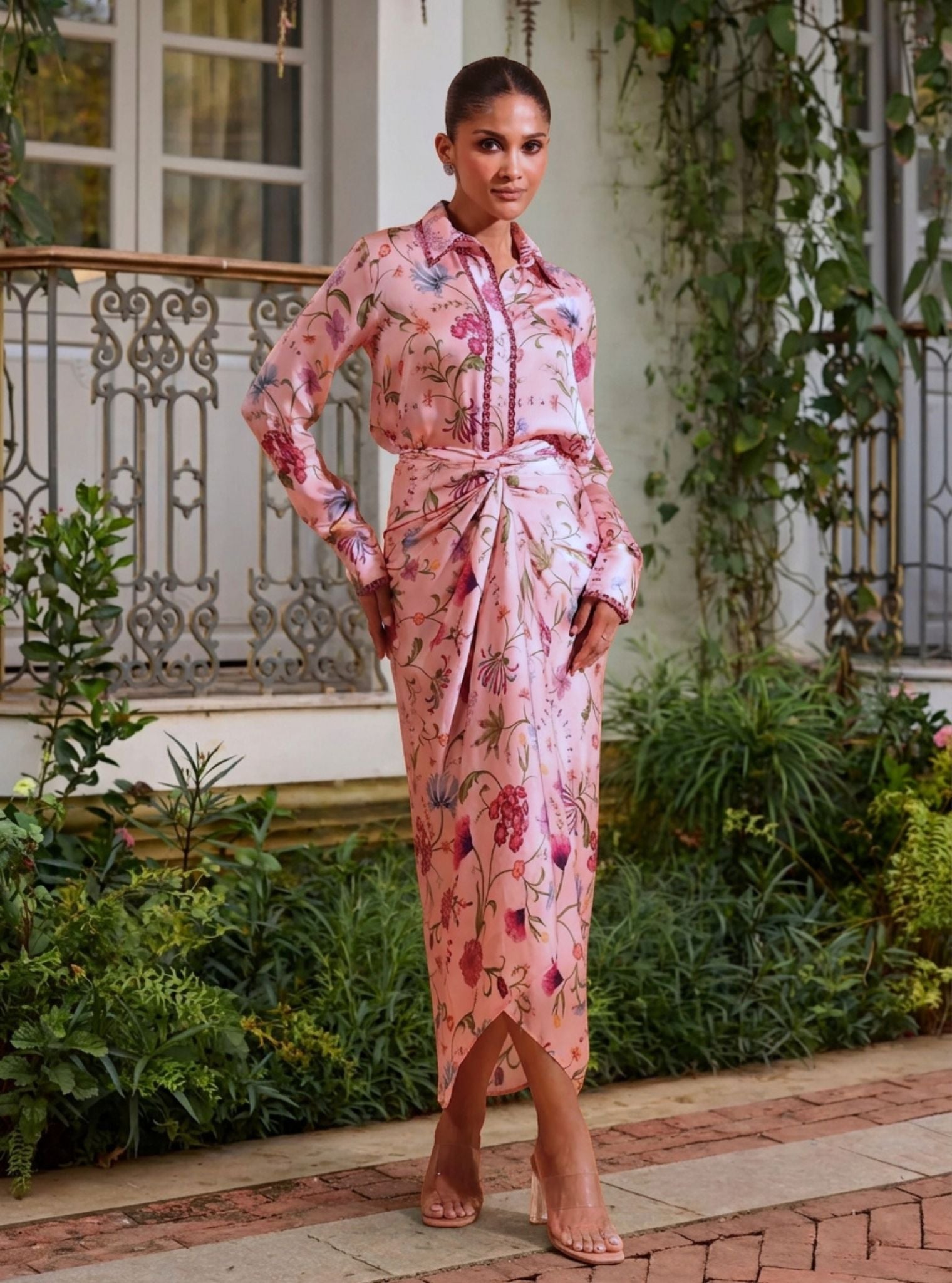 Hasi Cupro Satin Printed Pink Skirt set