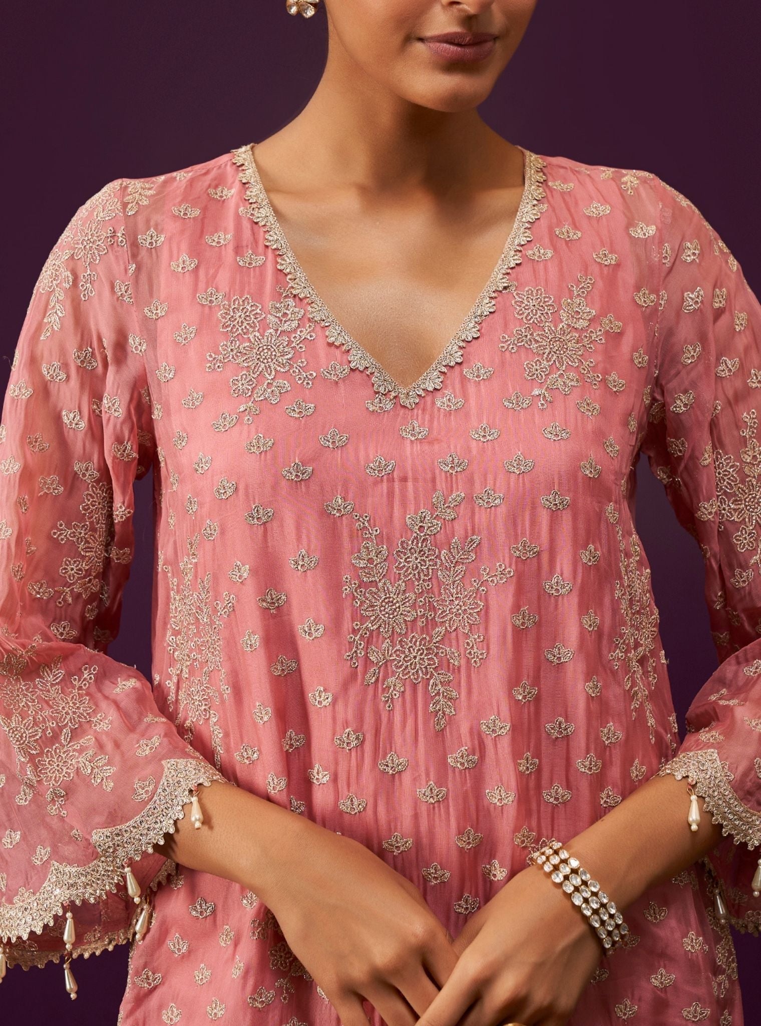 Mulmul Organza Suwanni Mauve Kurta With Mulmul Organza Suwanni Mauve Pant