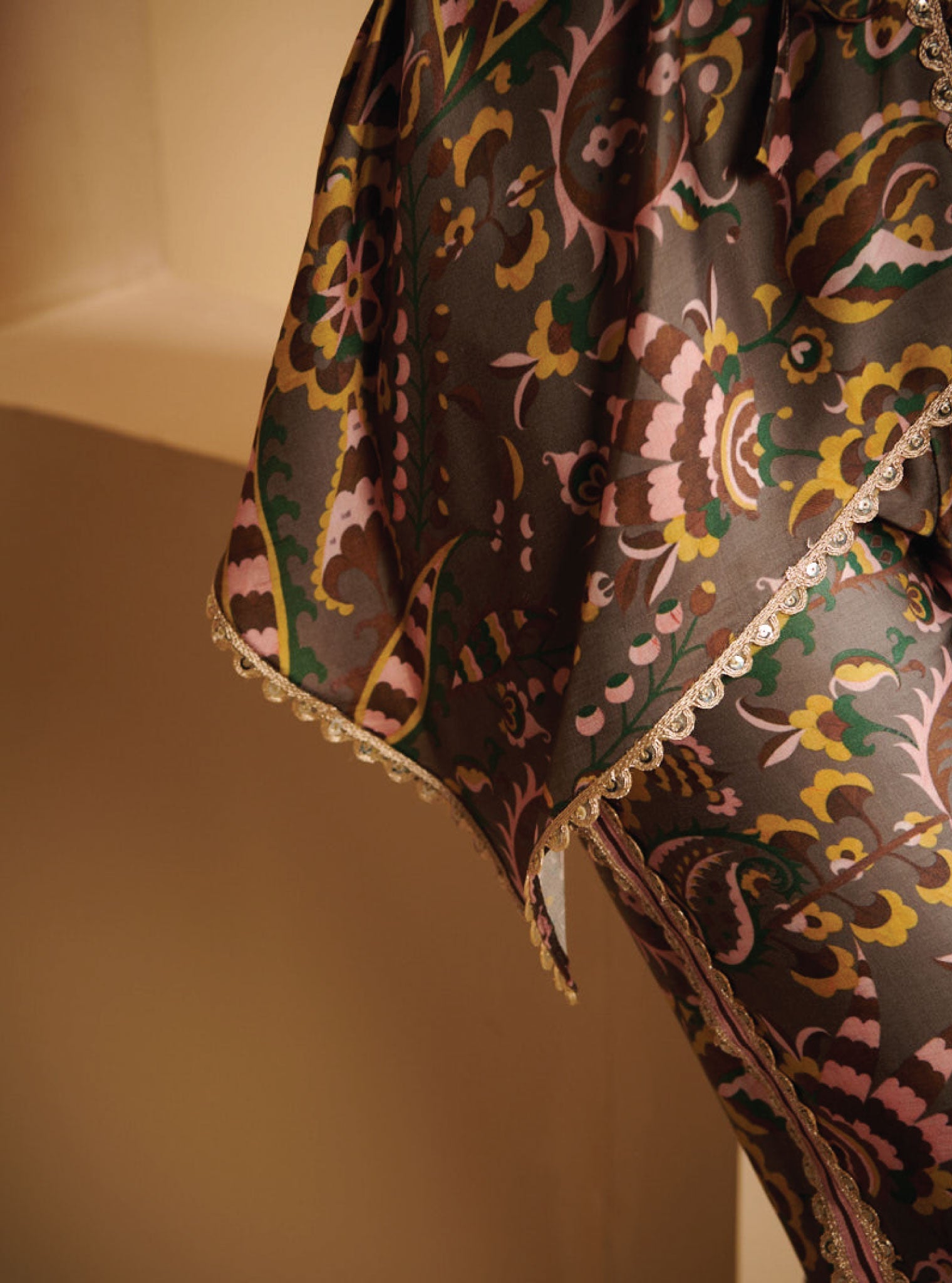 Asta Cupro Grey Top with Pant Set