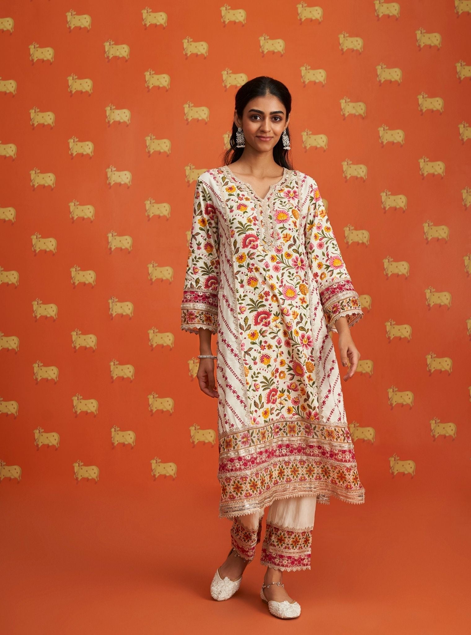 Mulmul Pima Satin Rutna Off White Kurta With Mulmul Pima Satin Rutna Off White Pant