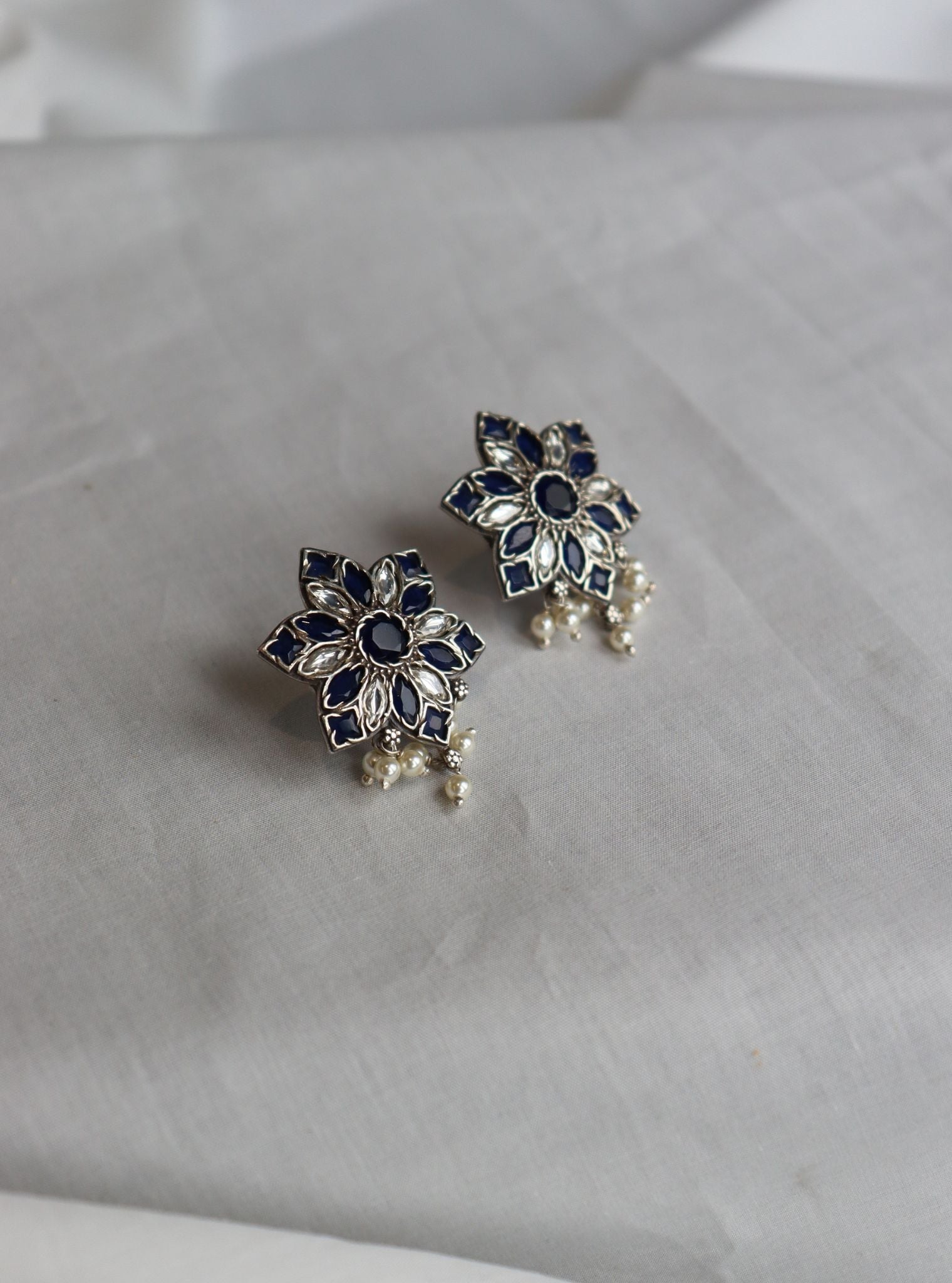 Pure Silver Phool Studs