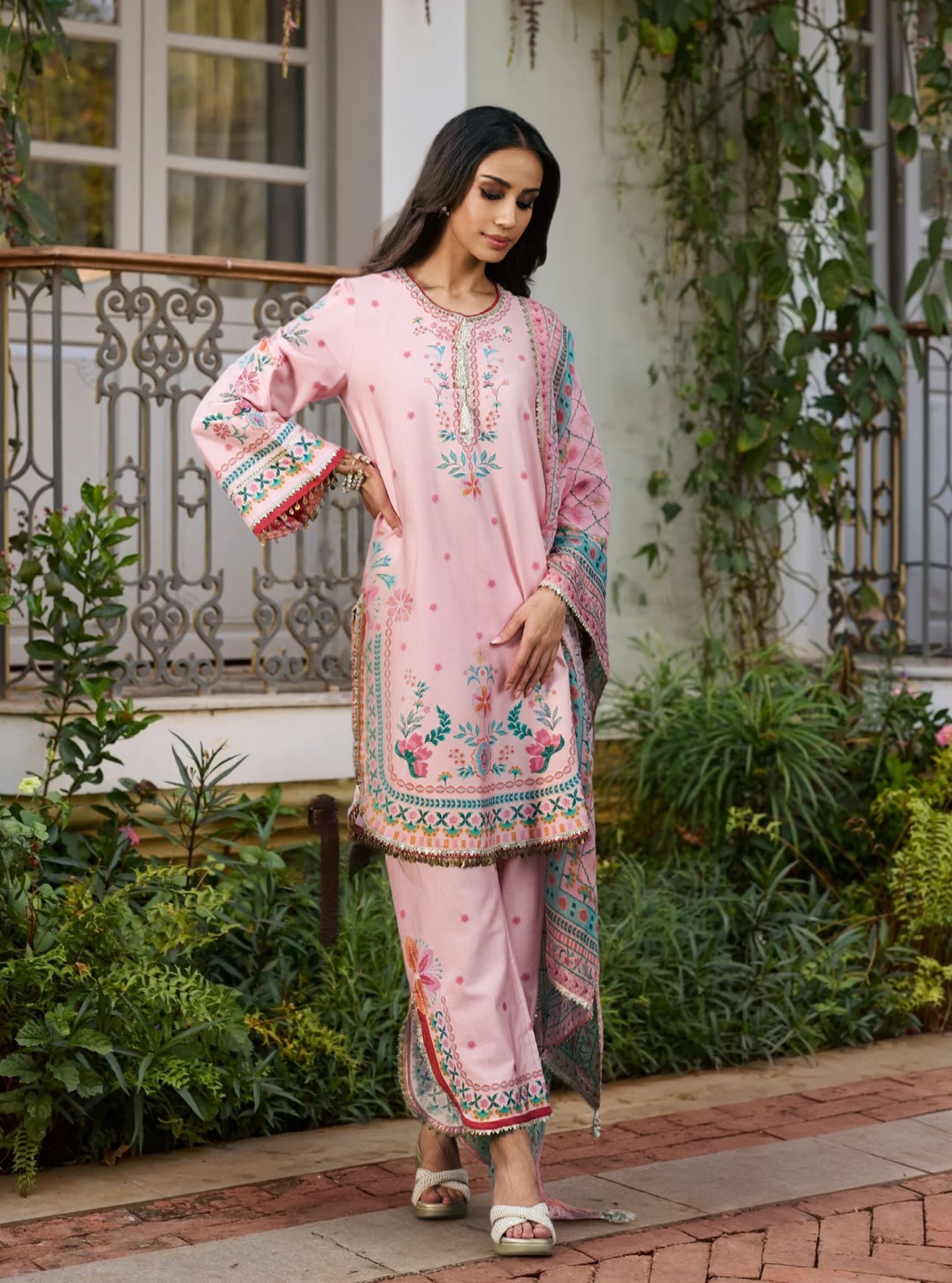 Omira Pima Satin Printed Pink Kurta Set