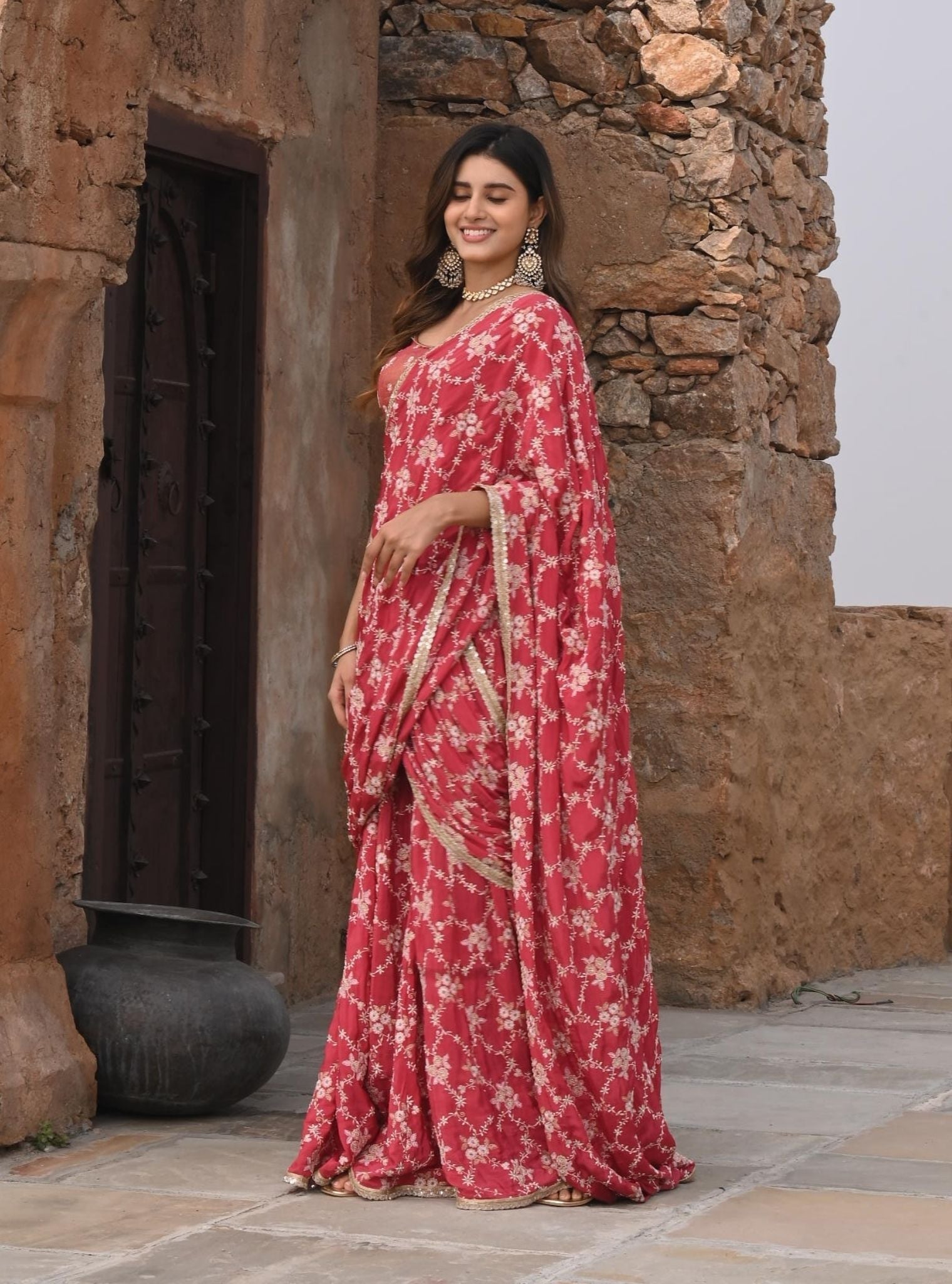 Mulmul Crepe Raahi Red Pre-Stitched Saree