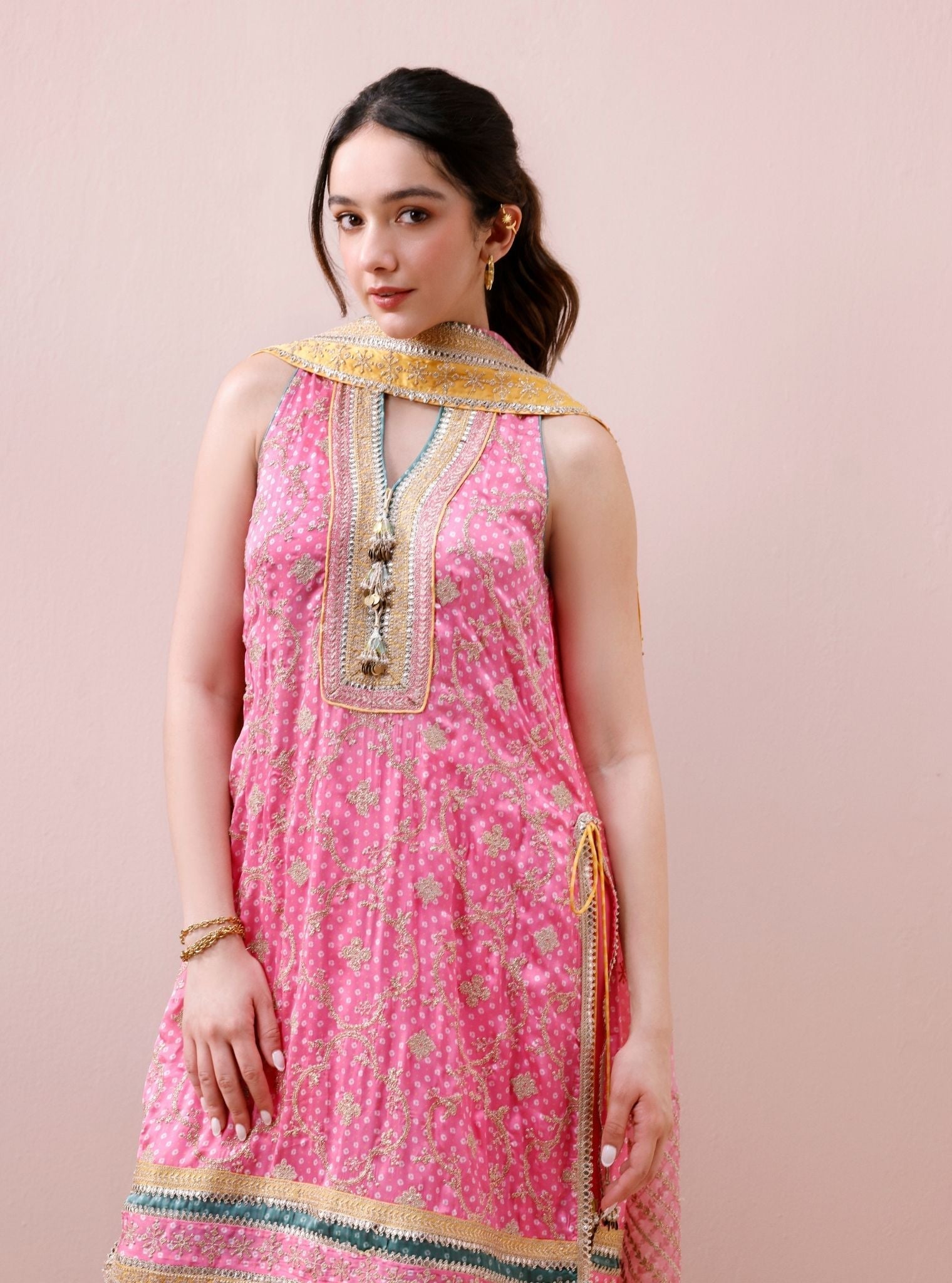 Zeya Cupro Satin Printed Pink Kurta Set