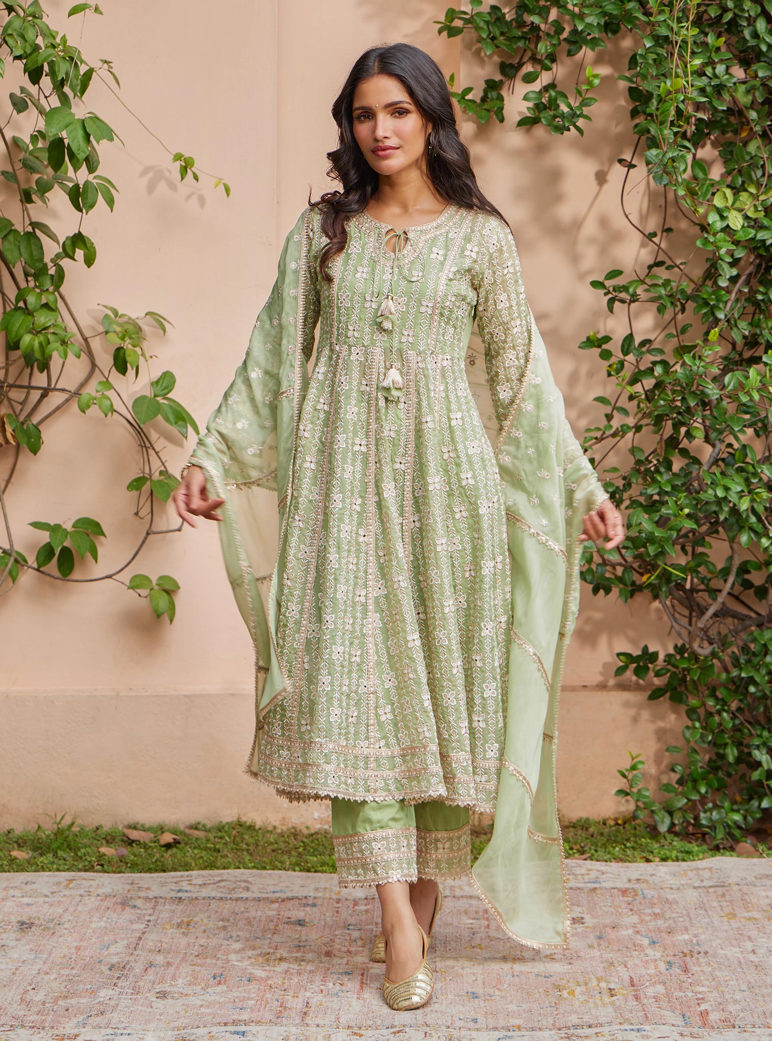 Mulmul Carvi Green Dupatta