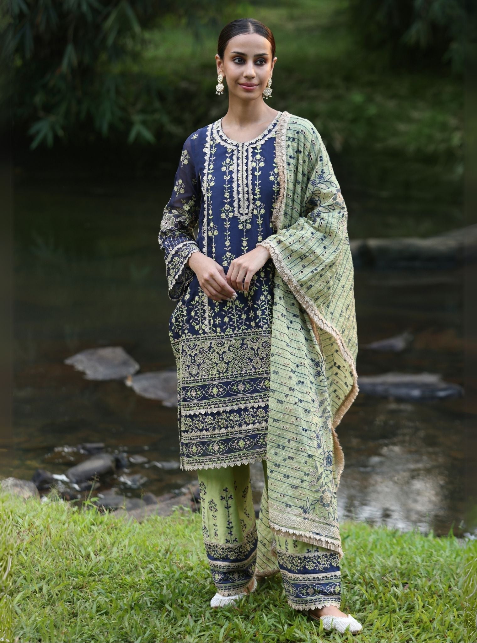 Mulmul Organza Kali Lime Green Dupatta