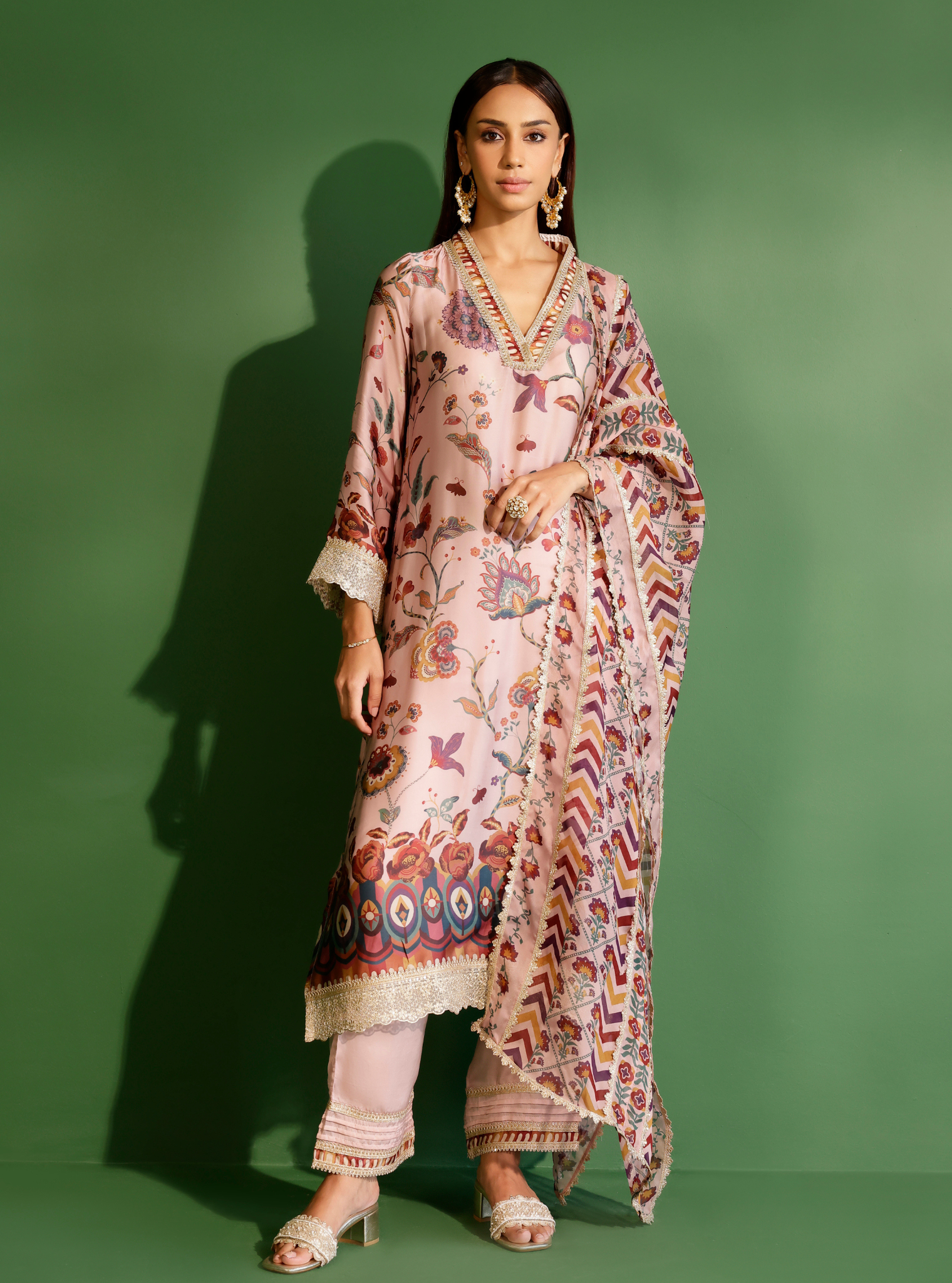 Mulmul Cupro Satin Printed Diantha Light Pink Kurta With Mulmul Cupro Satin Printed Diantha Light Pink Pant