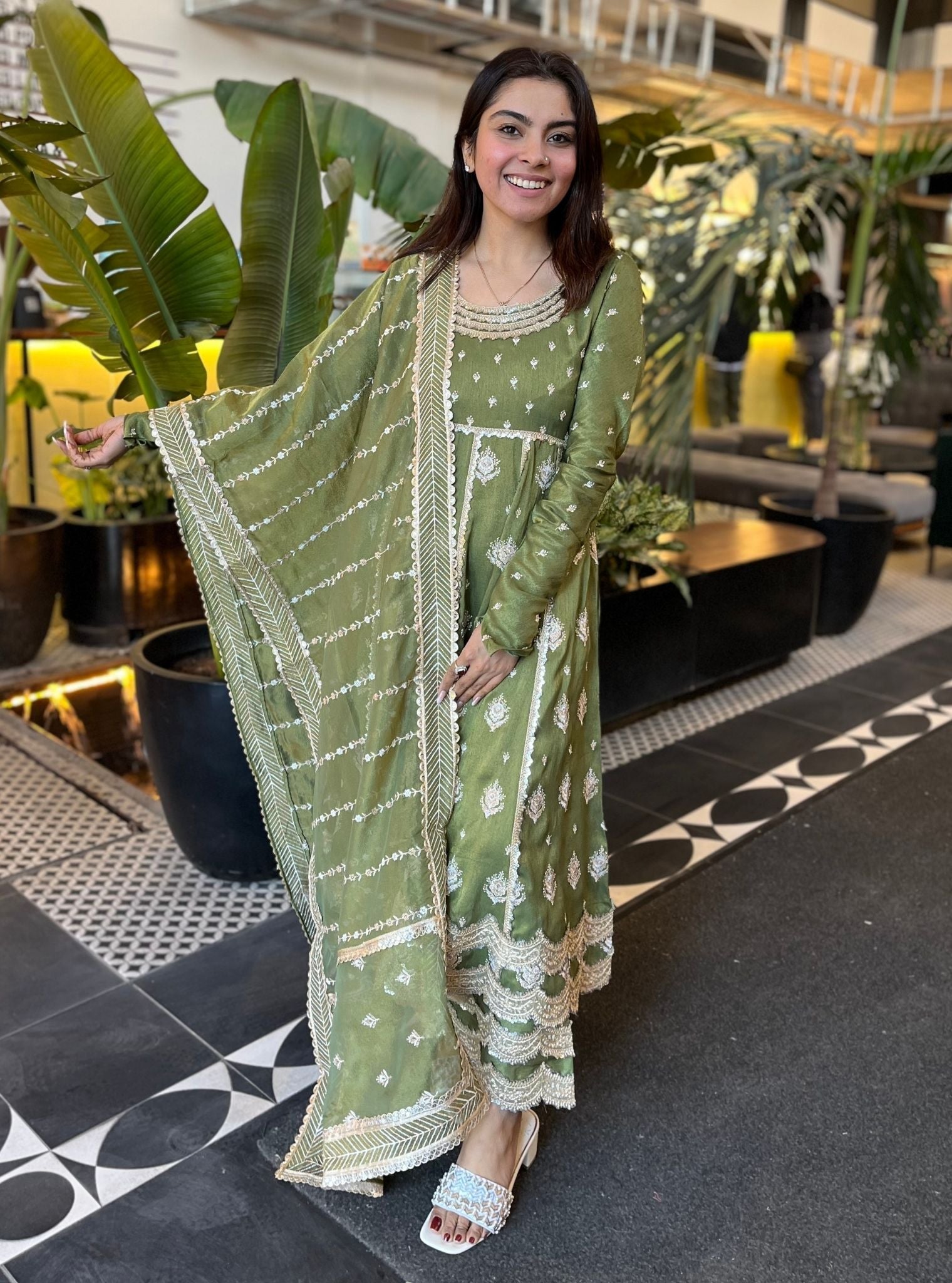 Mulmul Organza Gulabo Green Anarkali Kurta With Mulmul Cupro Gulabo Green pant