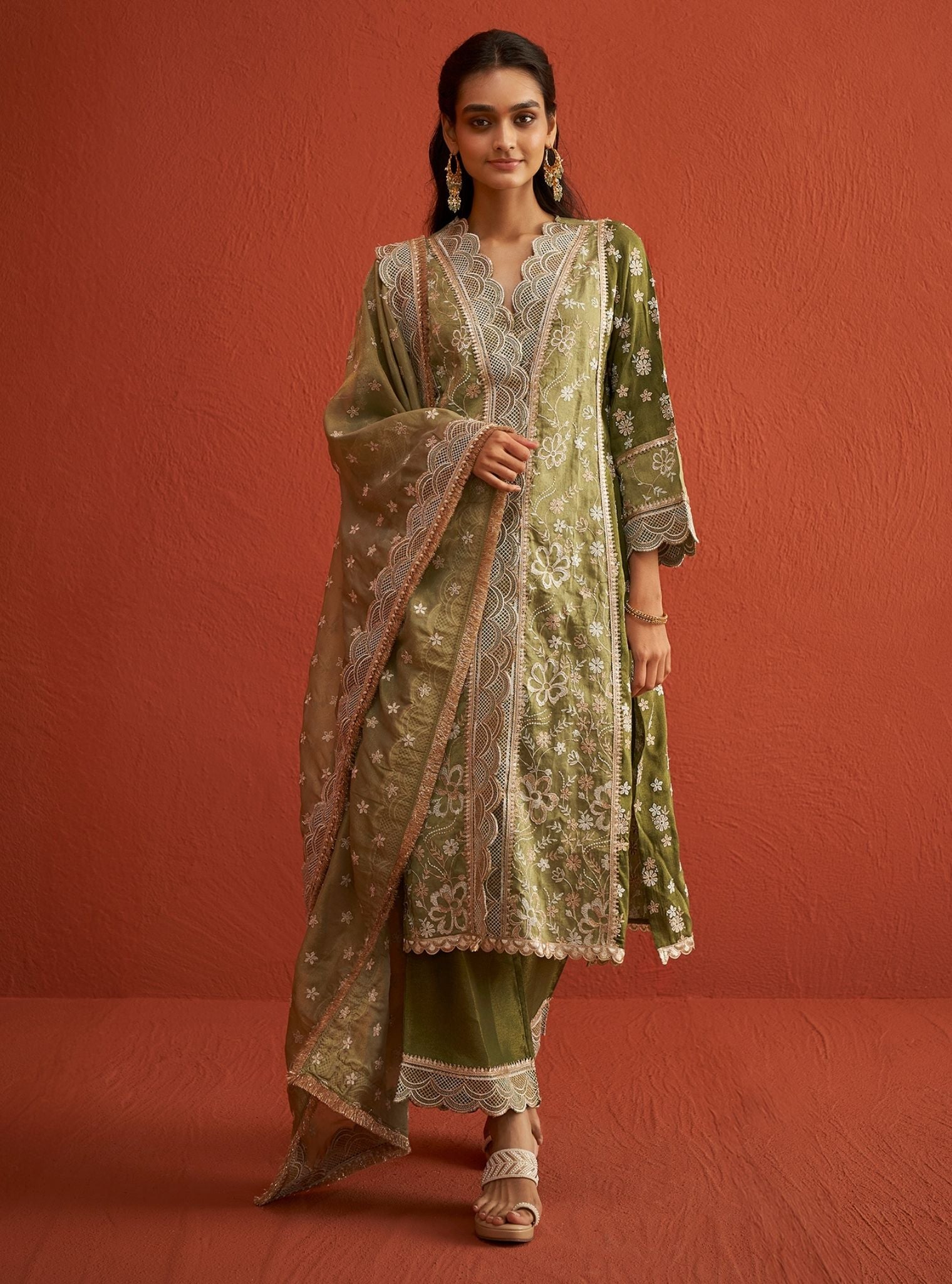 Sadke Tissue Linen Satin Sage Green Kurta Set